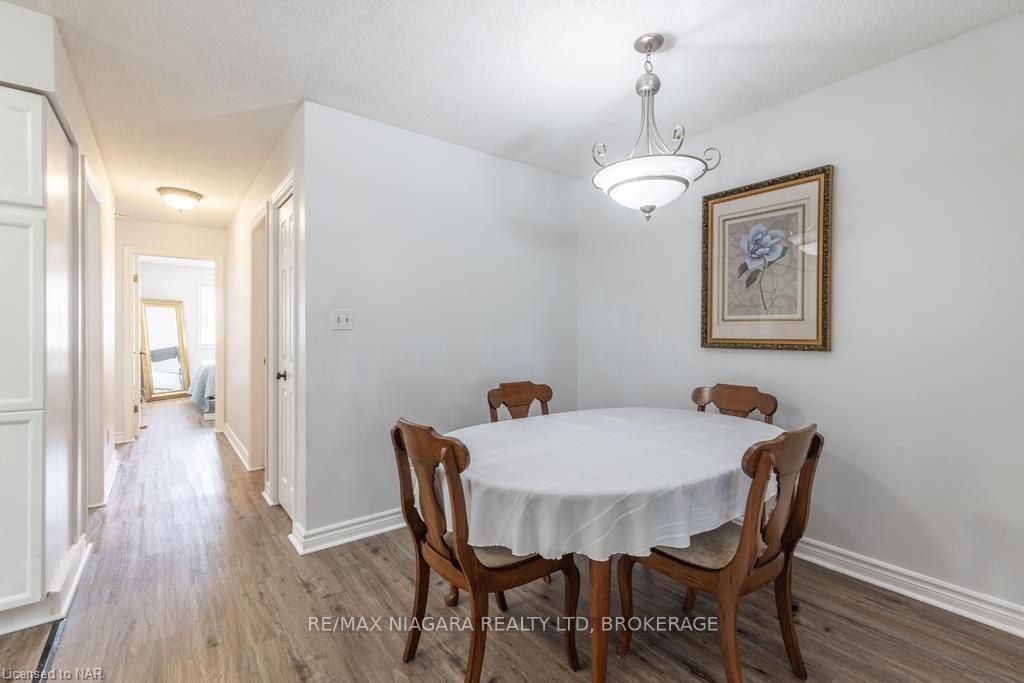 Photo 8 of Unit 110, 2 Walnut Street, St. Catharines, Oakdale — HOMEH