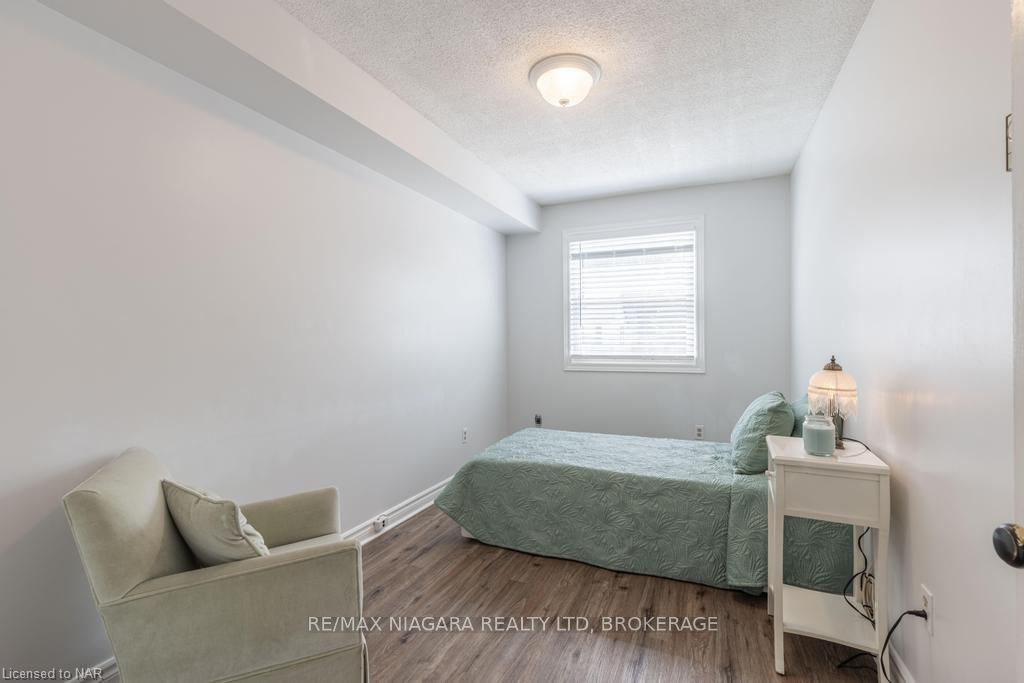 Photo 14 of Unit 110, 2 Walnut Street, St. Catharines, Oakdale — HOMEH