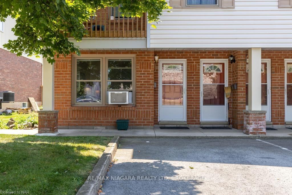 Photo 19 of Unit 110, 2 Walnut Street, St. Catharines, Oakdale — HOMEH