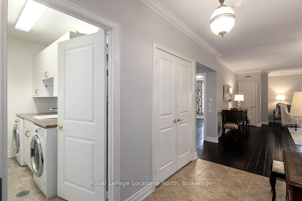 Photo 5 of Unit 203, 25 Beaver Street S, Blue Mountains — HOMEH