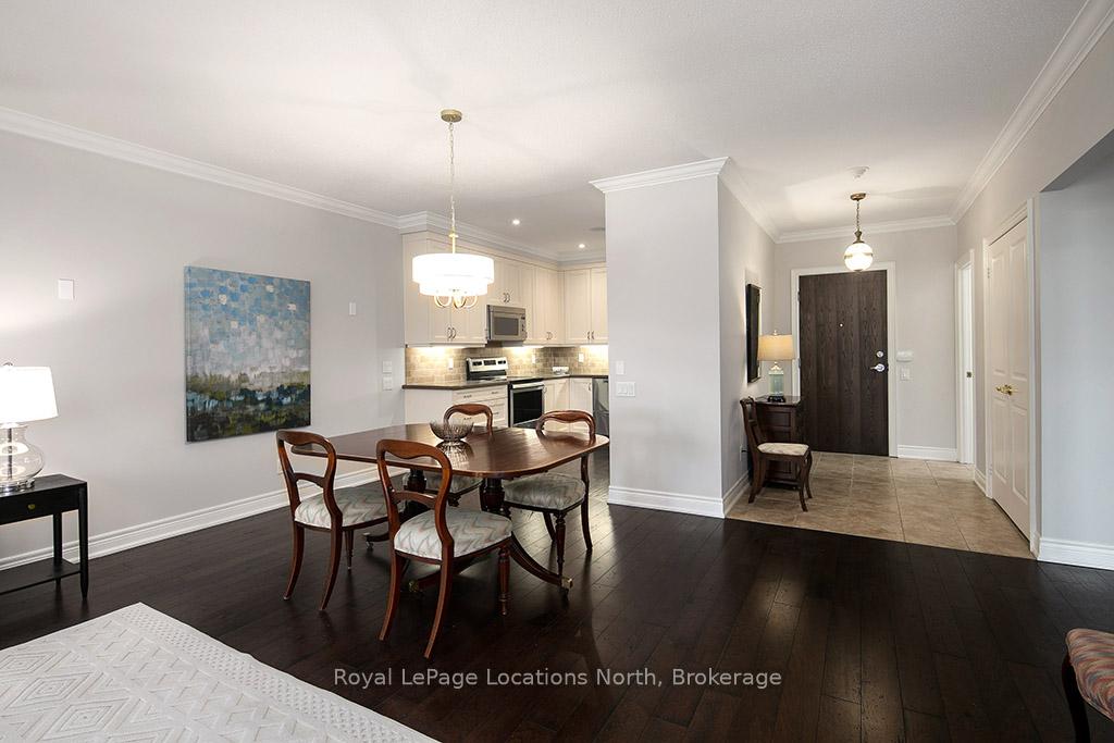 Photo 8 of Unit 203, 25 Beaver Street S, Blue Mountains — HOMEH