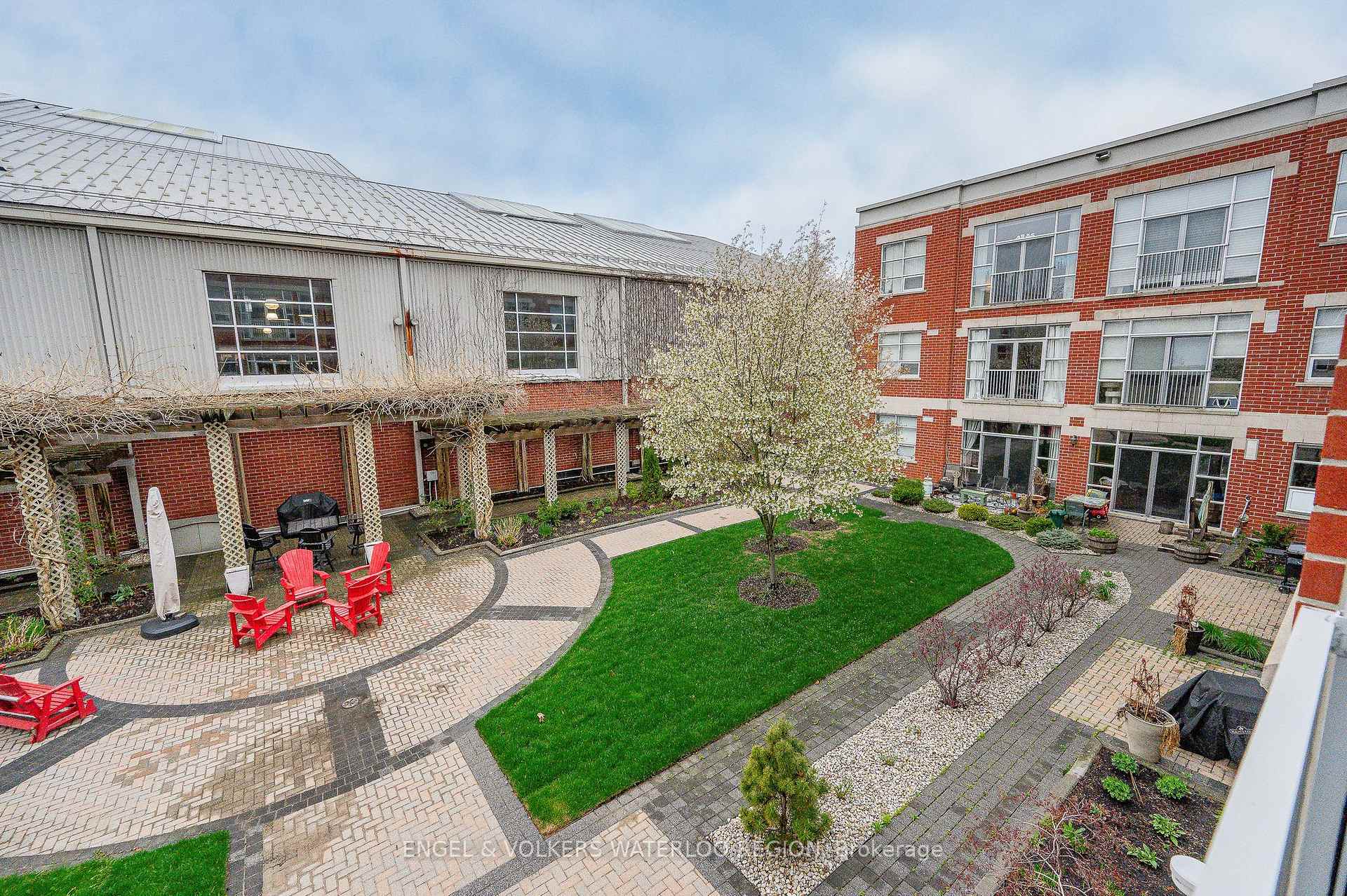 Photo 24 of Unit 212, 165 Duke Street E, Kitchener — HOMEH
