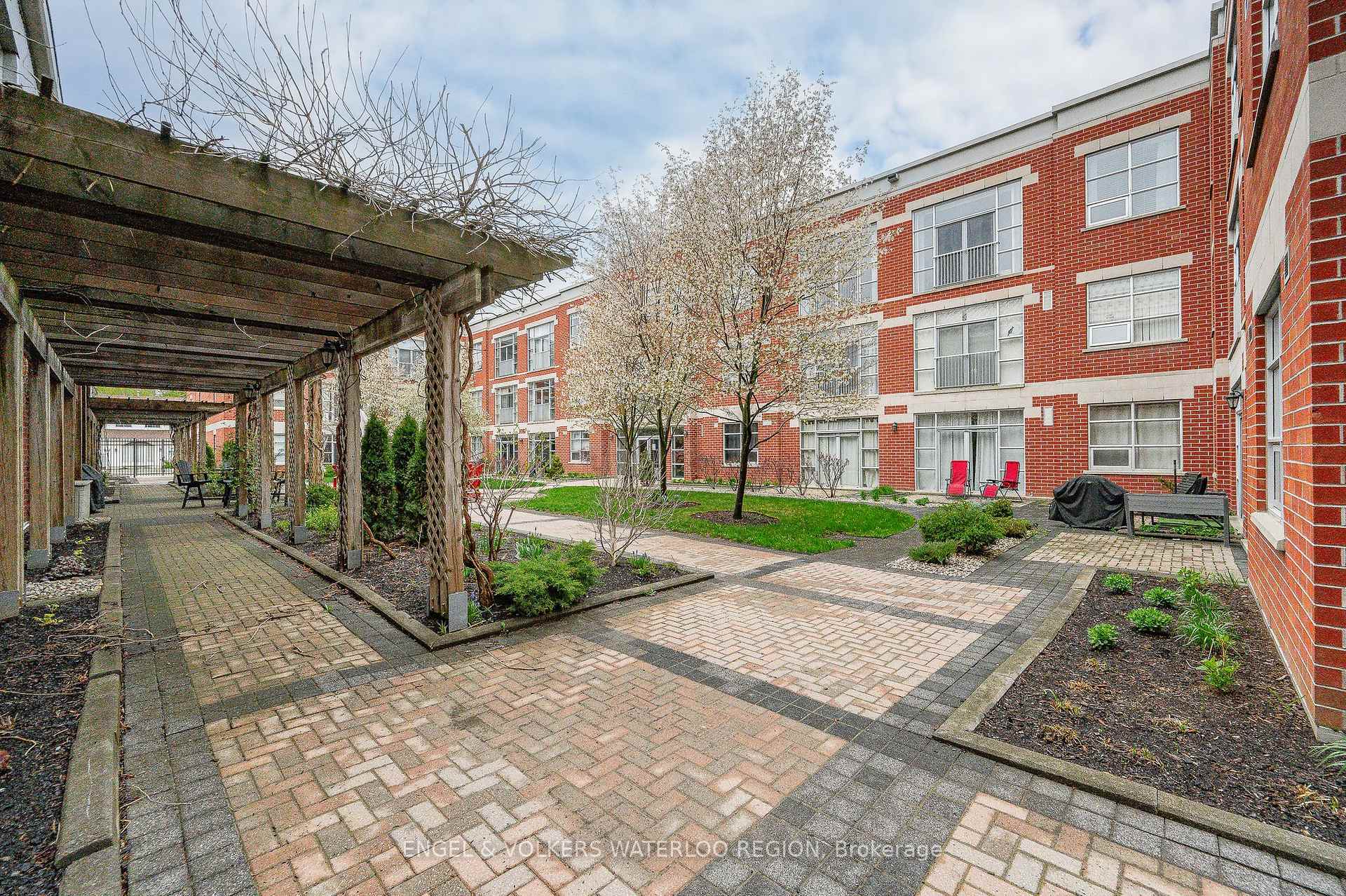 Photo 31 of Unit 212, 165 Duke Street E, Kitchener — HOMEH