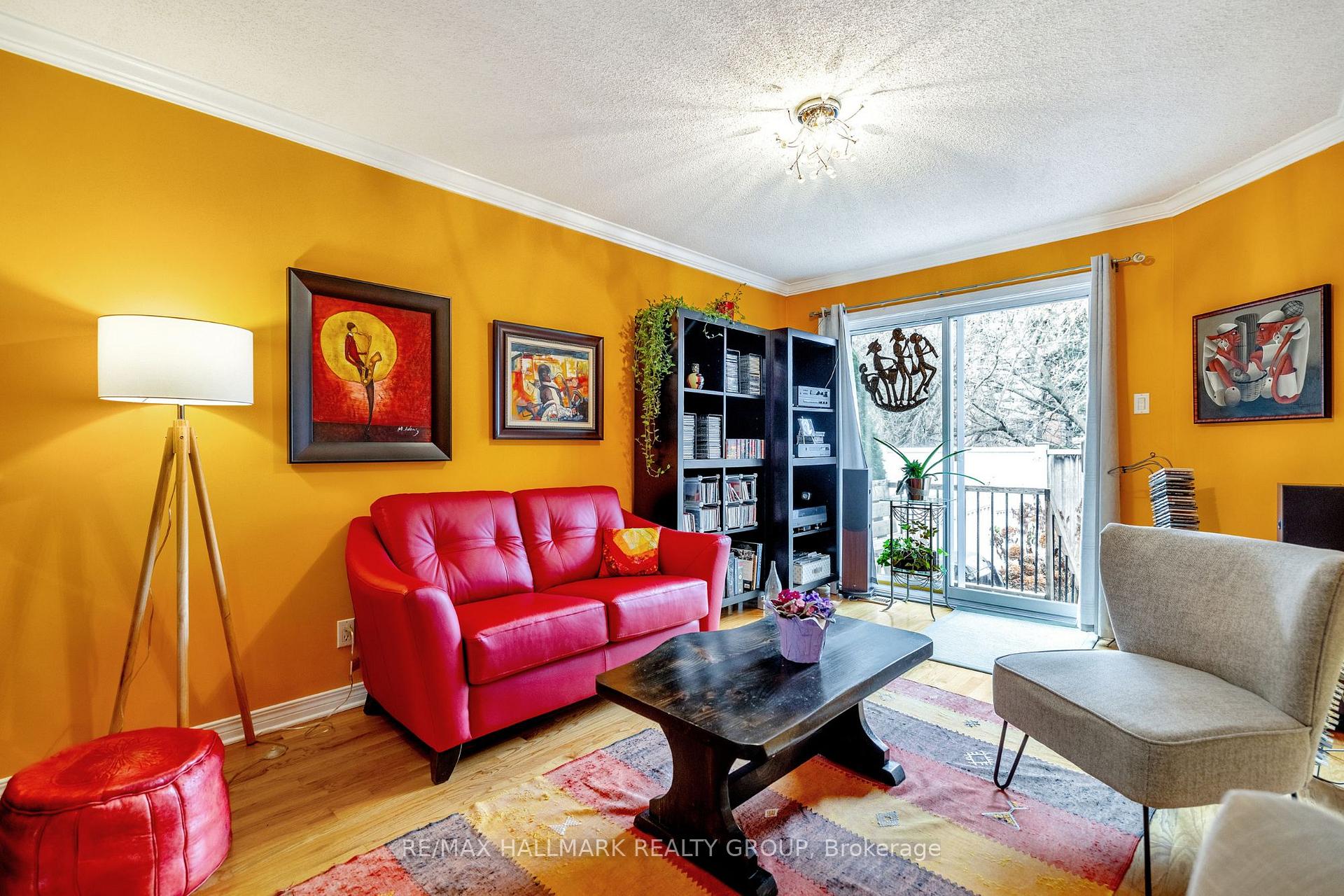 Photo 8 of 1580 Marley Crescent, Ottawa, Carson Grove — HOMEH