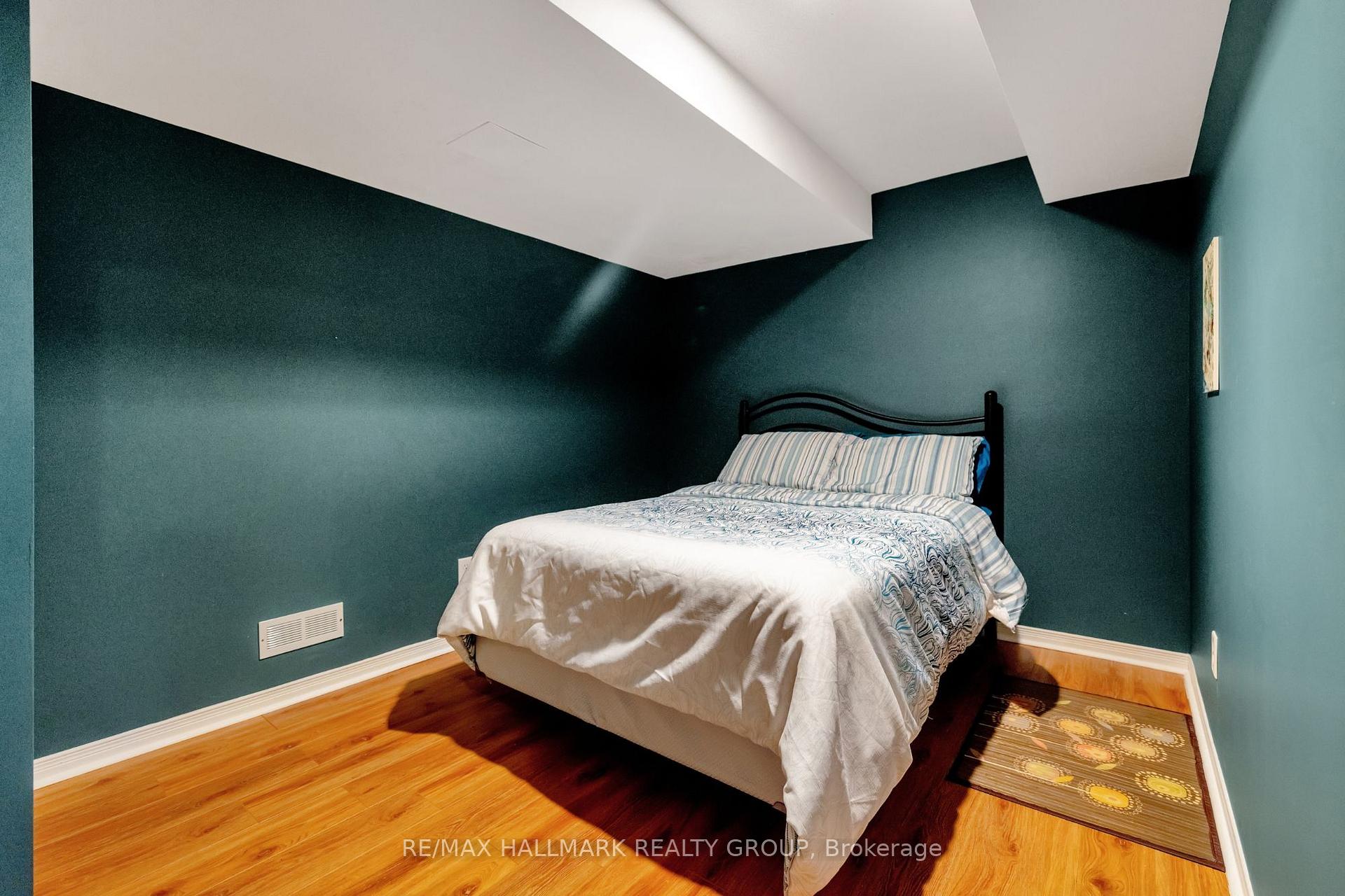 Photo 20 of 1580 Marley Crescent, Ottawa, Carson Grove — HOMEH