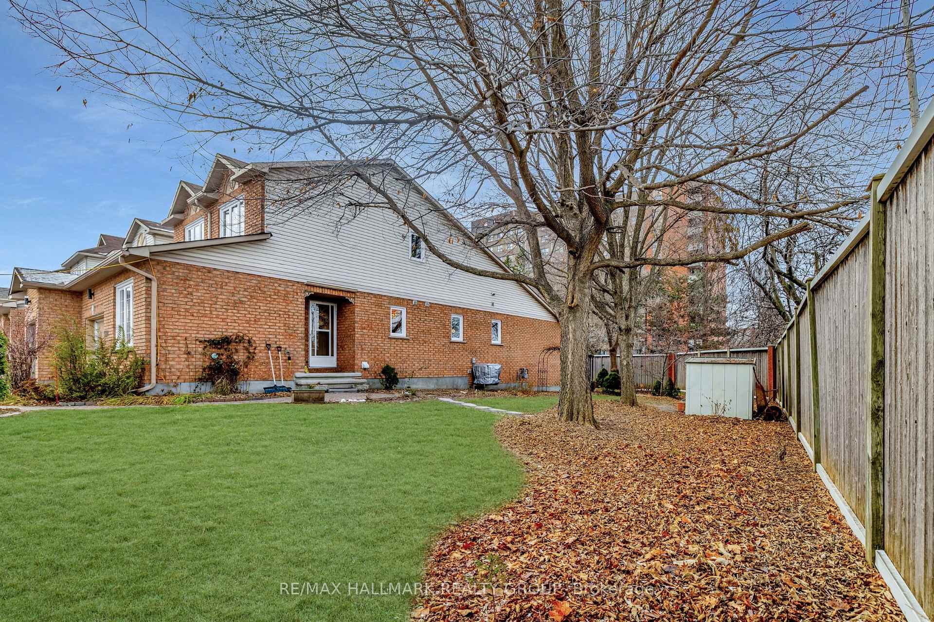 Photo 24 of 1580 Marley Crescent, Ottawa, Carson Grove — HOMEH