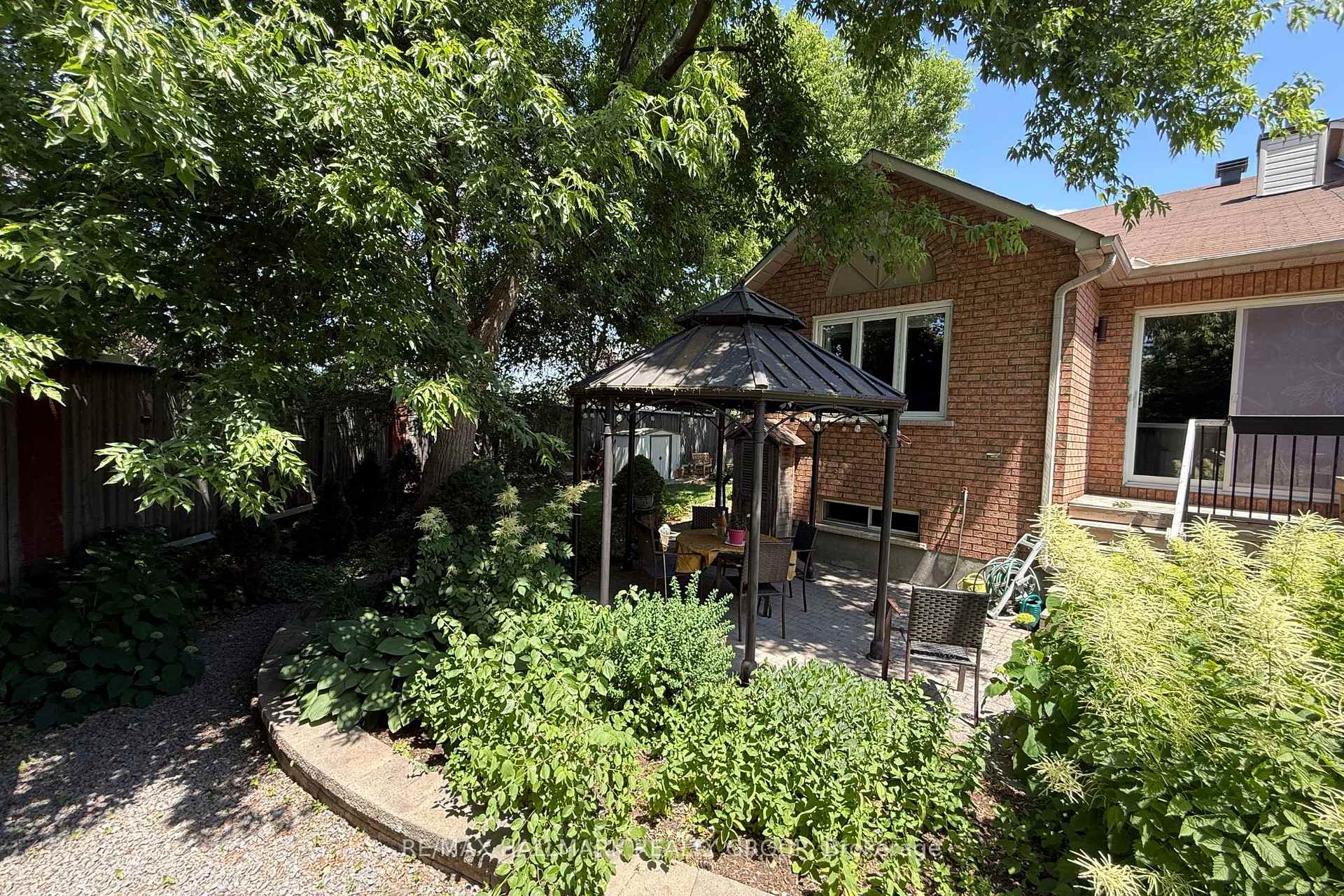 Photo 23 of 1580 Marley Crescent, Ottawa, Carson Grove — HOMEH
