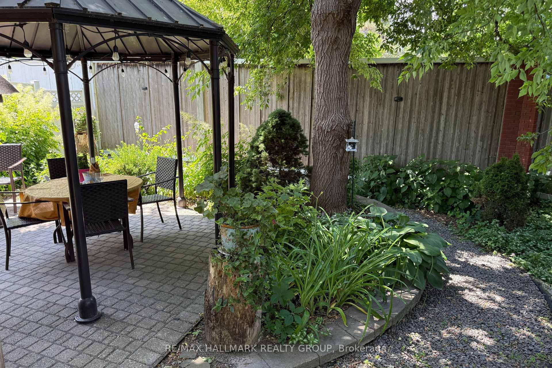 Photo 25 of 1580 Marley Crescent, Ottawa, Carson Grove — HOMEH