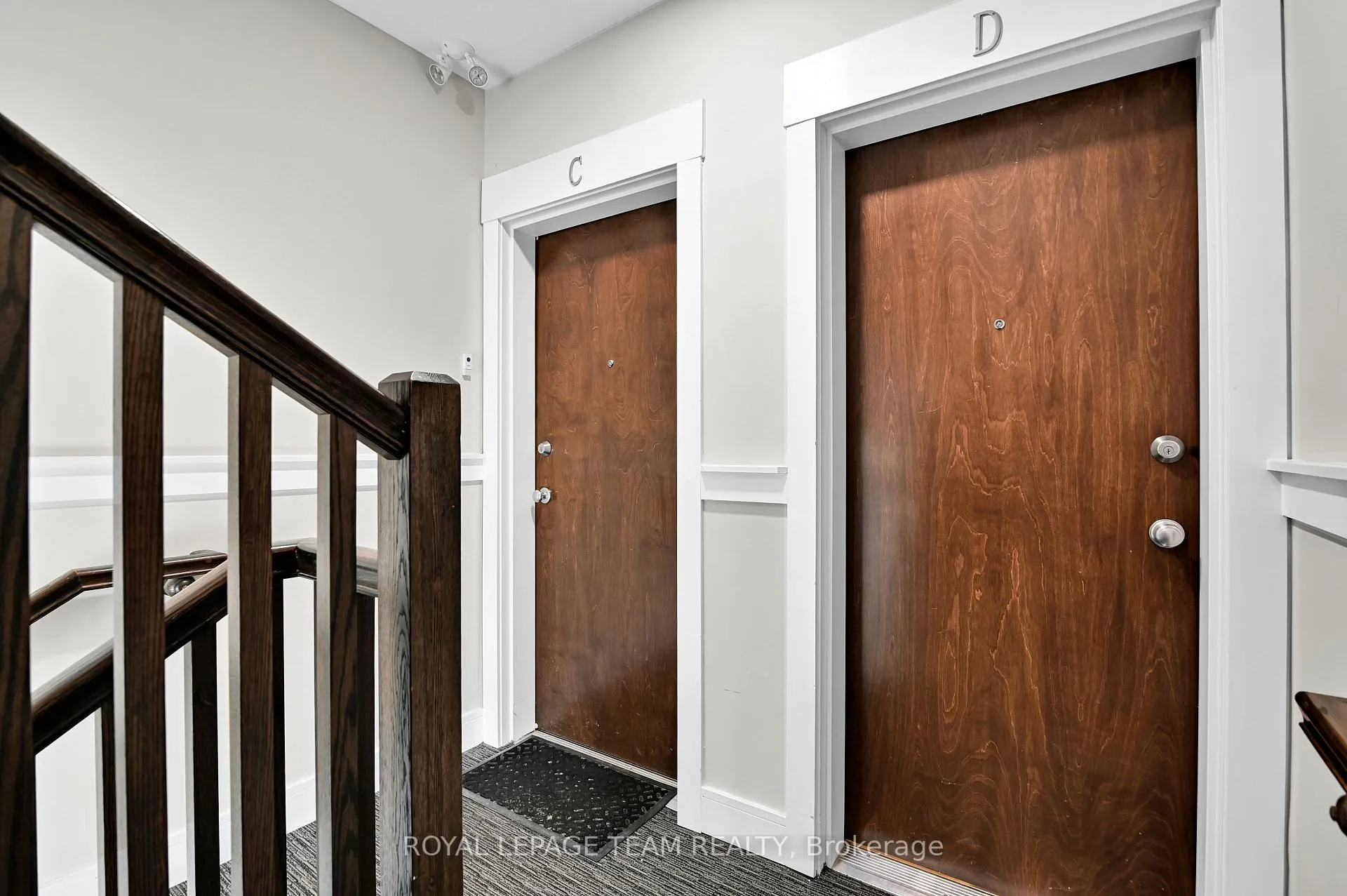 Photo 3 of Unit D, 1030 Beryl Private, Ottawa, Riverside South/Gloucester Glen — HOMEH