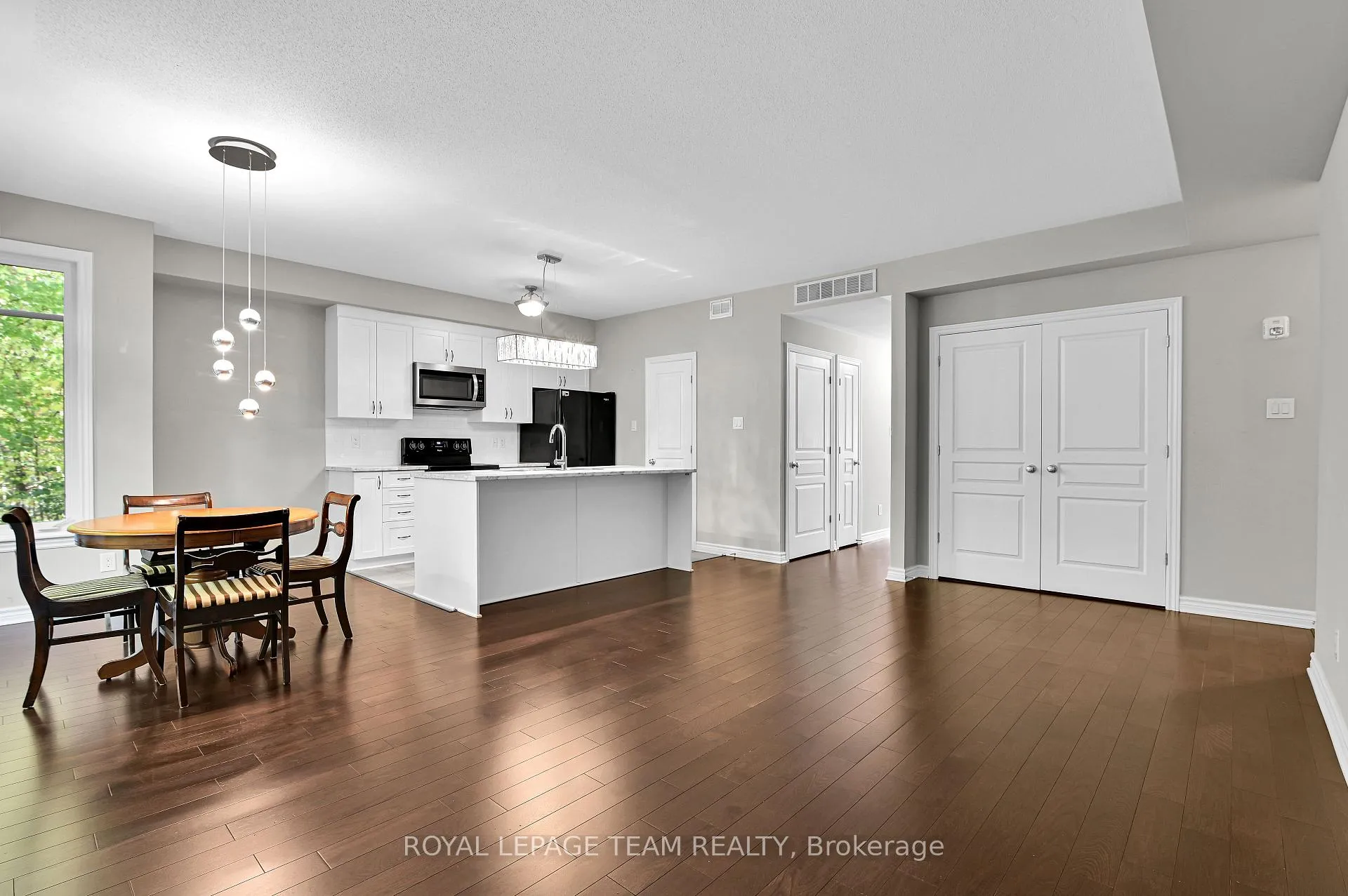 Photo 7 of Unit D, 1030 Beryl Private, Ottawa, Riverside South/Gloucester Glen — HOMEH