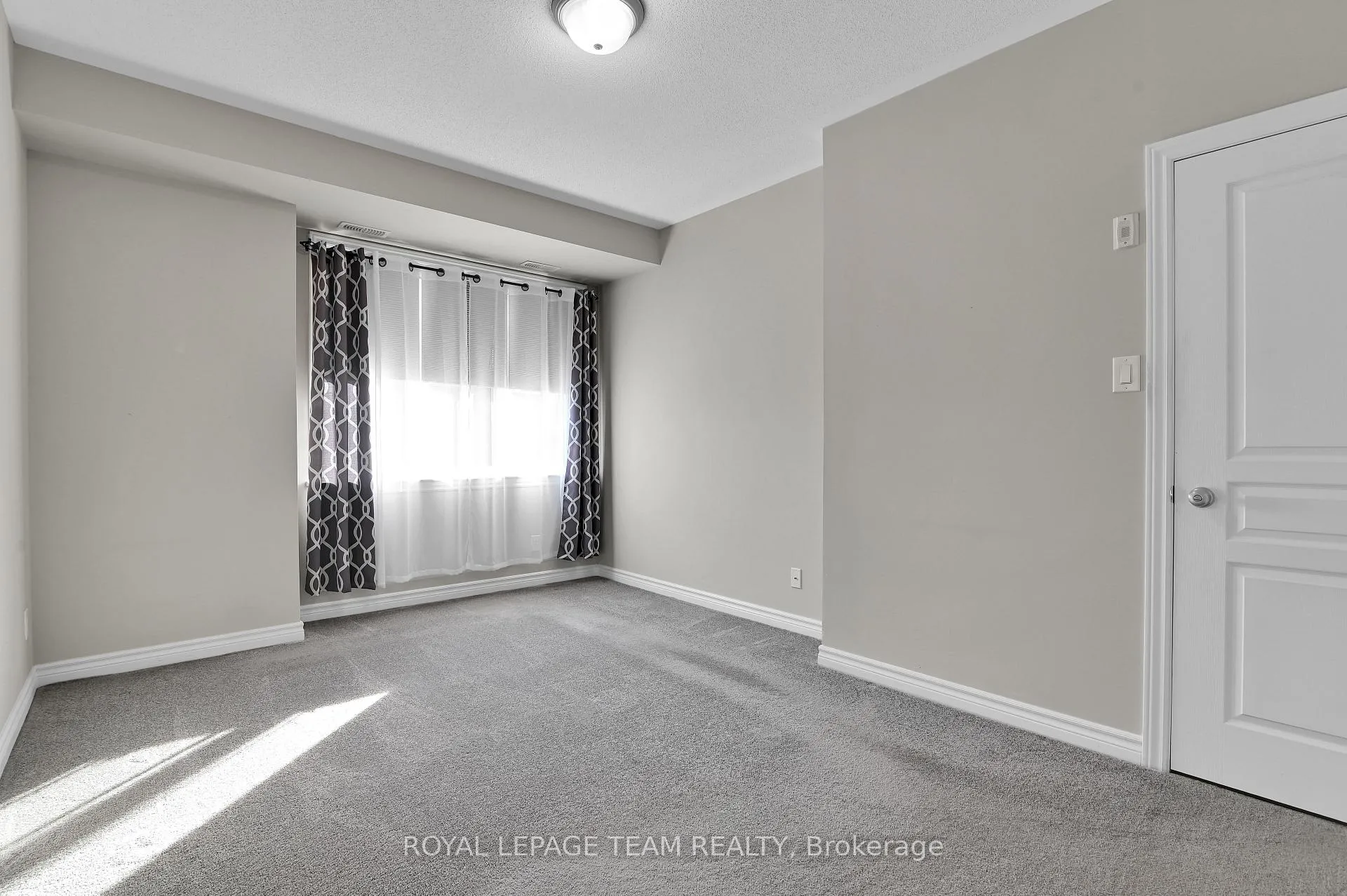 Photo 21 of Unit D, 1030 Beryl Private, Ottawa, Riverside South/Gloucester Glen — HOMEH