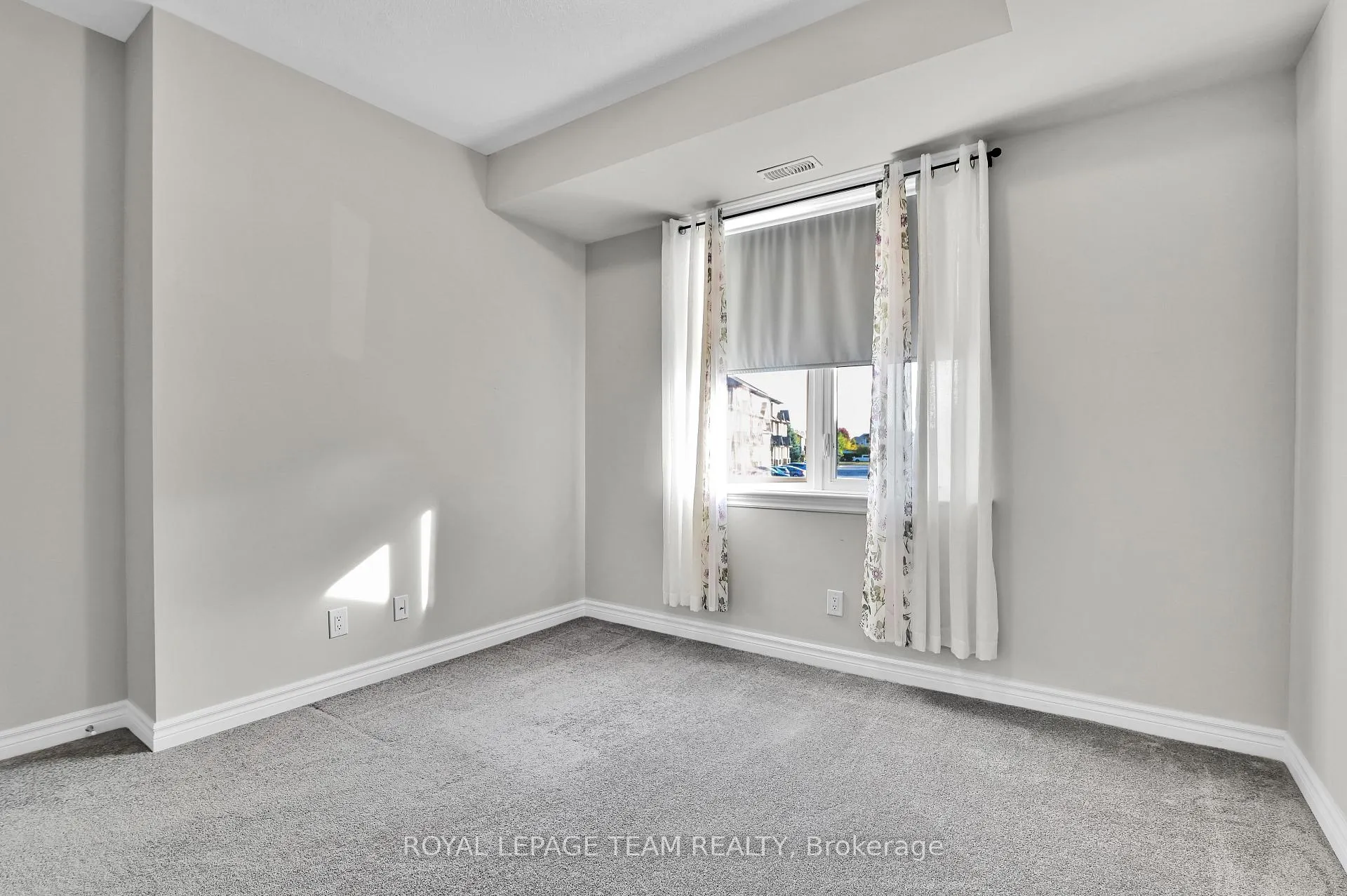 Photo 26 of Unit D, 1030 Beryl Private, Ottawa, Riverside South/Gloucester Glen — HOMEH