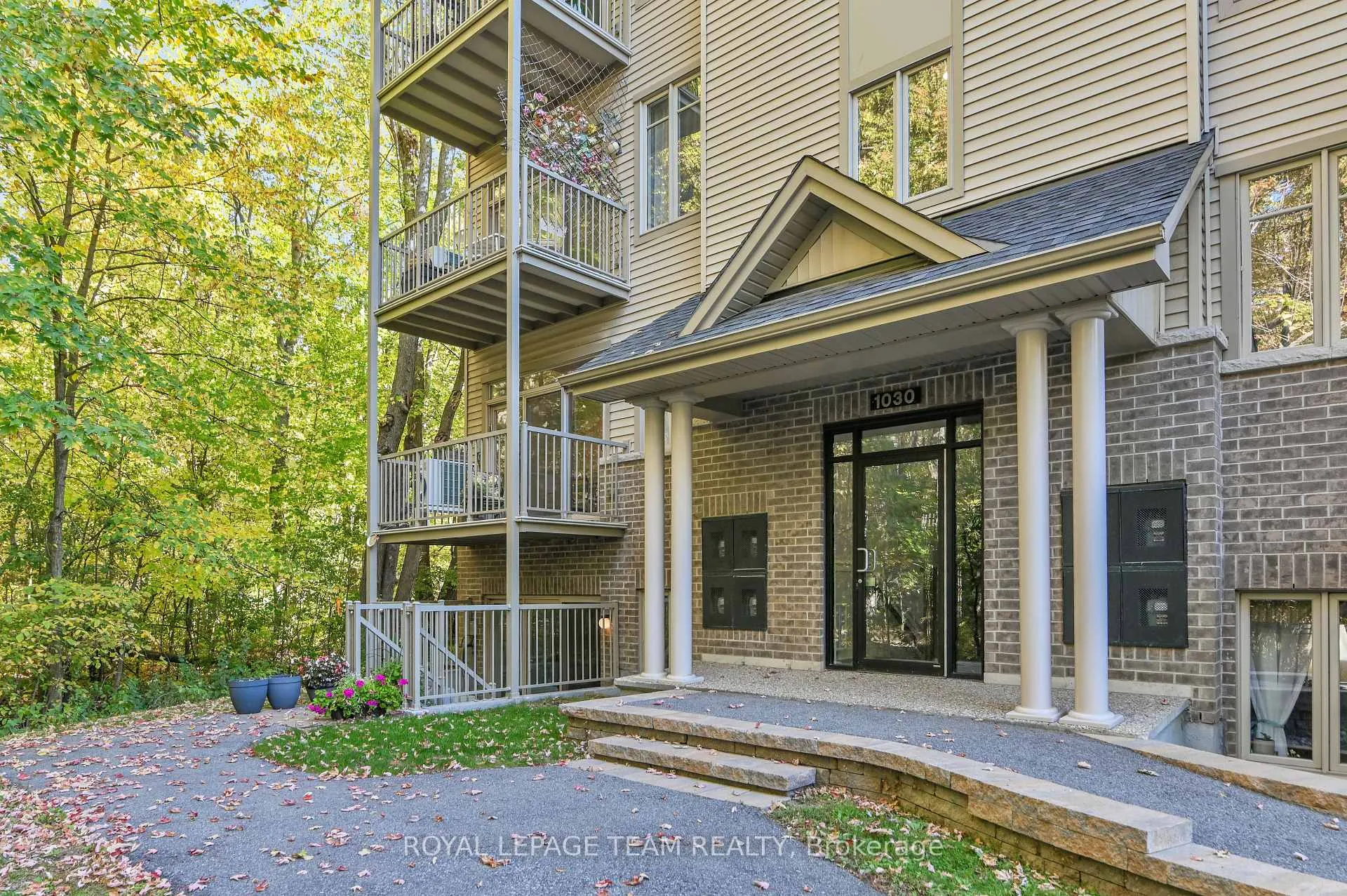 Photo 30 of Unit D, 1030 Beryl Private, Ottawa, Riverside South/Gloucester Glen — HOMEH