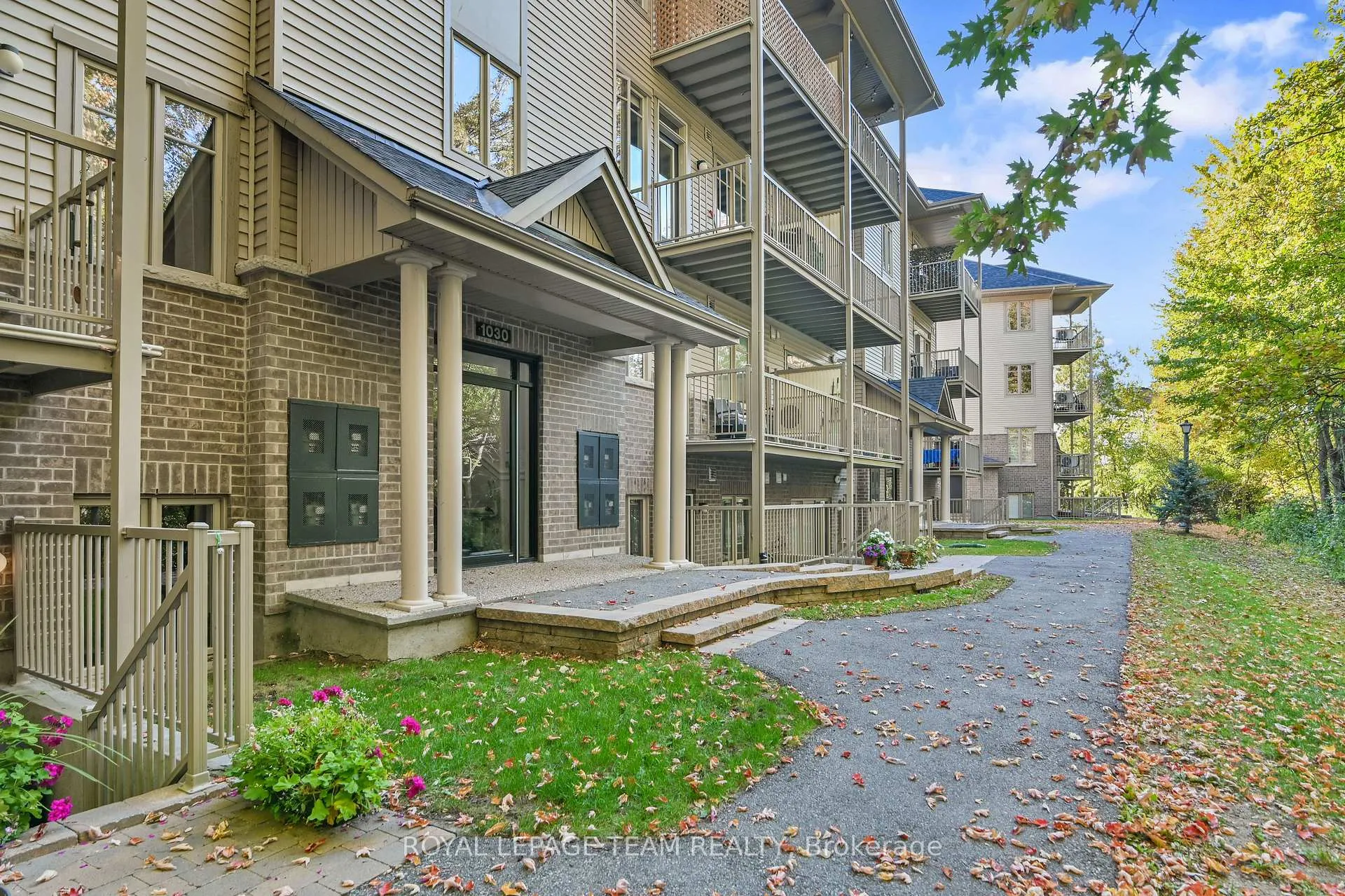 Photo 31 of Unit D, 1030 Beryl Private, Ottawa, Riverside South/Gloucester Glen — HOMEH