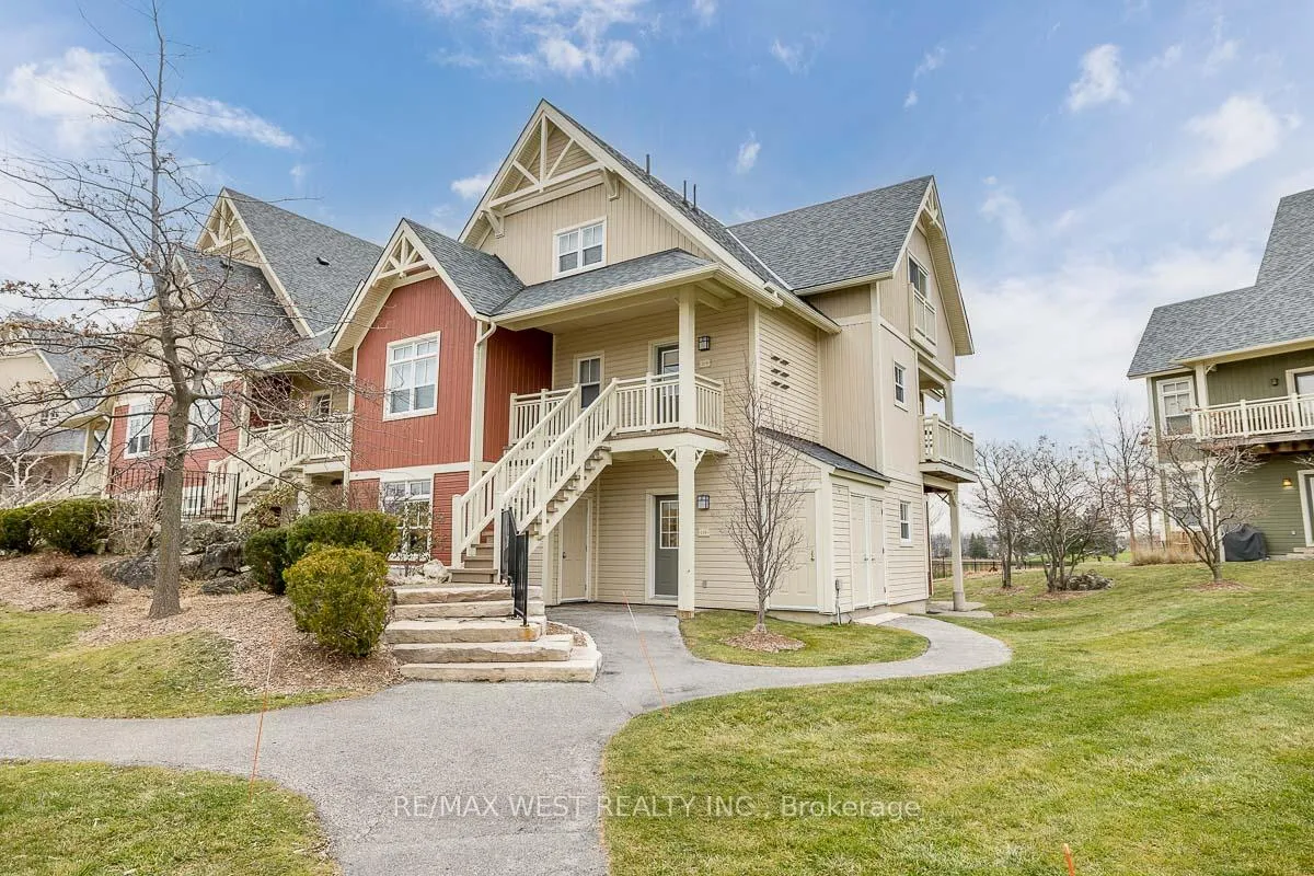 Front of Unit 119, 125 Fairway Court