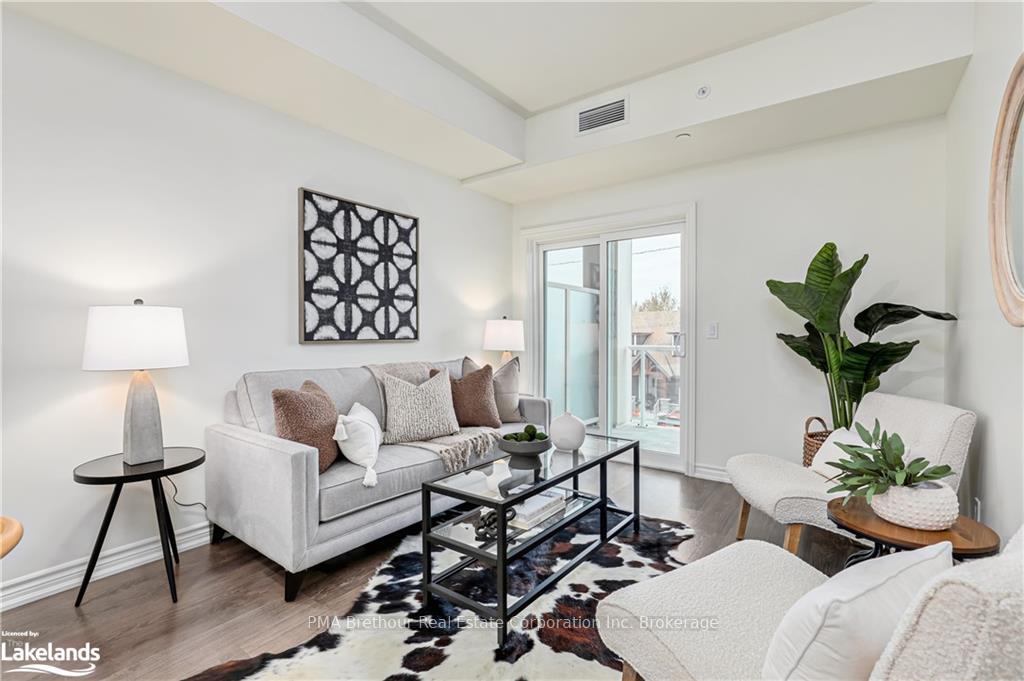 Photo 3 of Unit 207, 17 Spooner Crescent, Collingwood — HOMEH