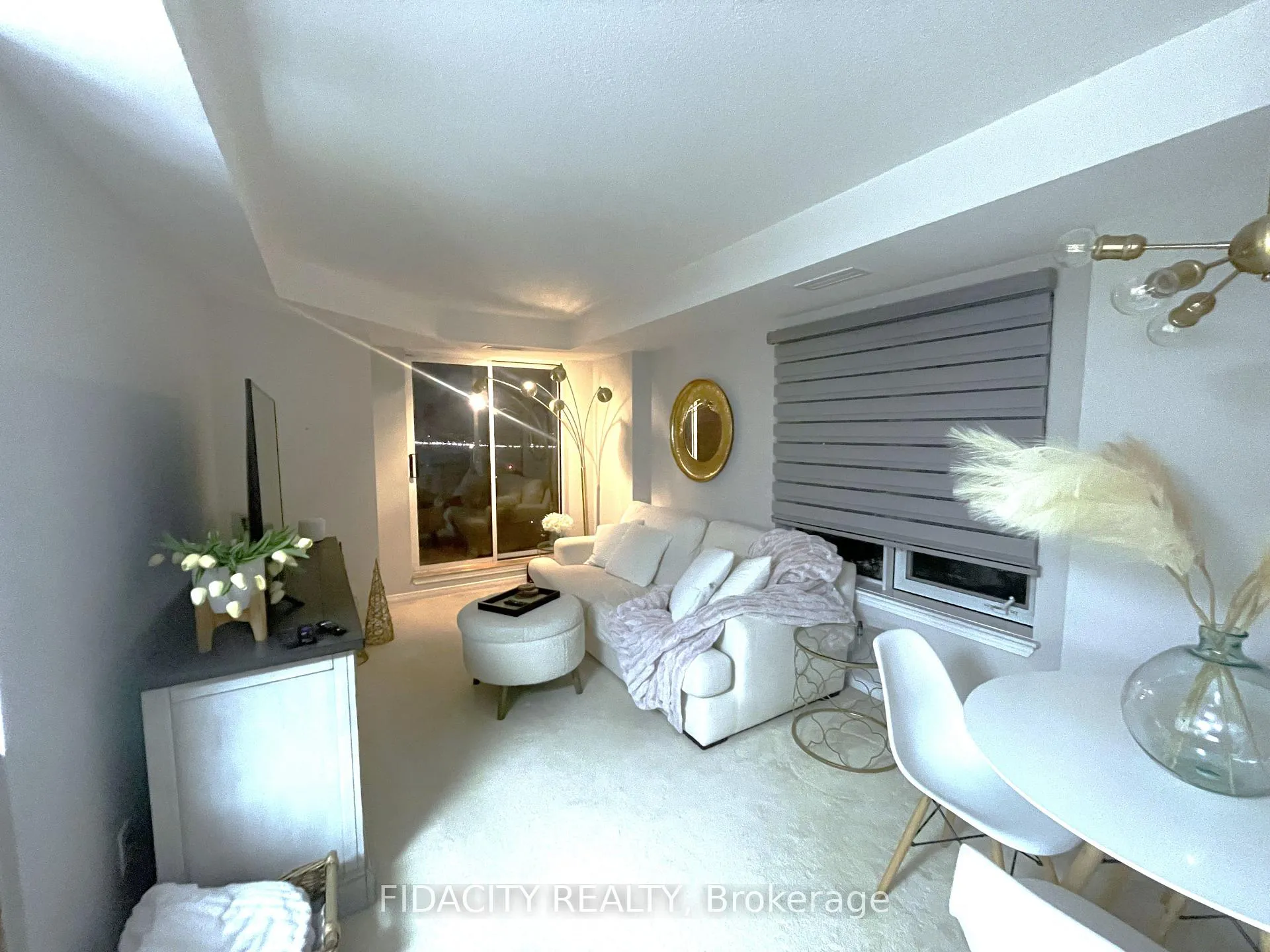 Photo 5 of Unit 5L, 310 Central Park Drive, Ottawa, Central Park — HOMEH