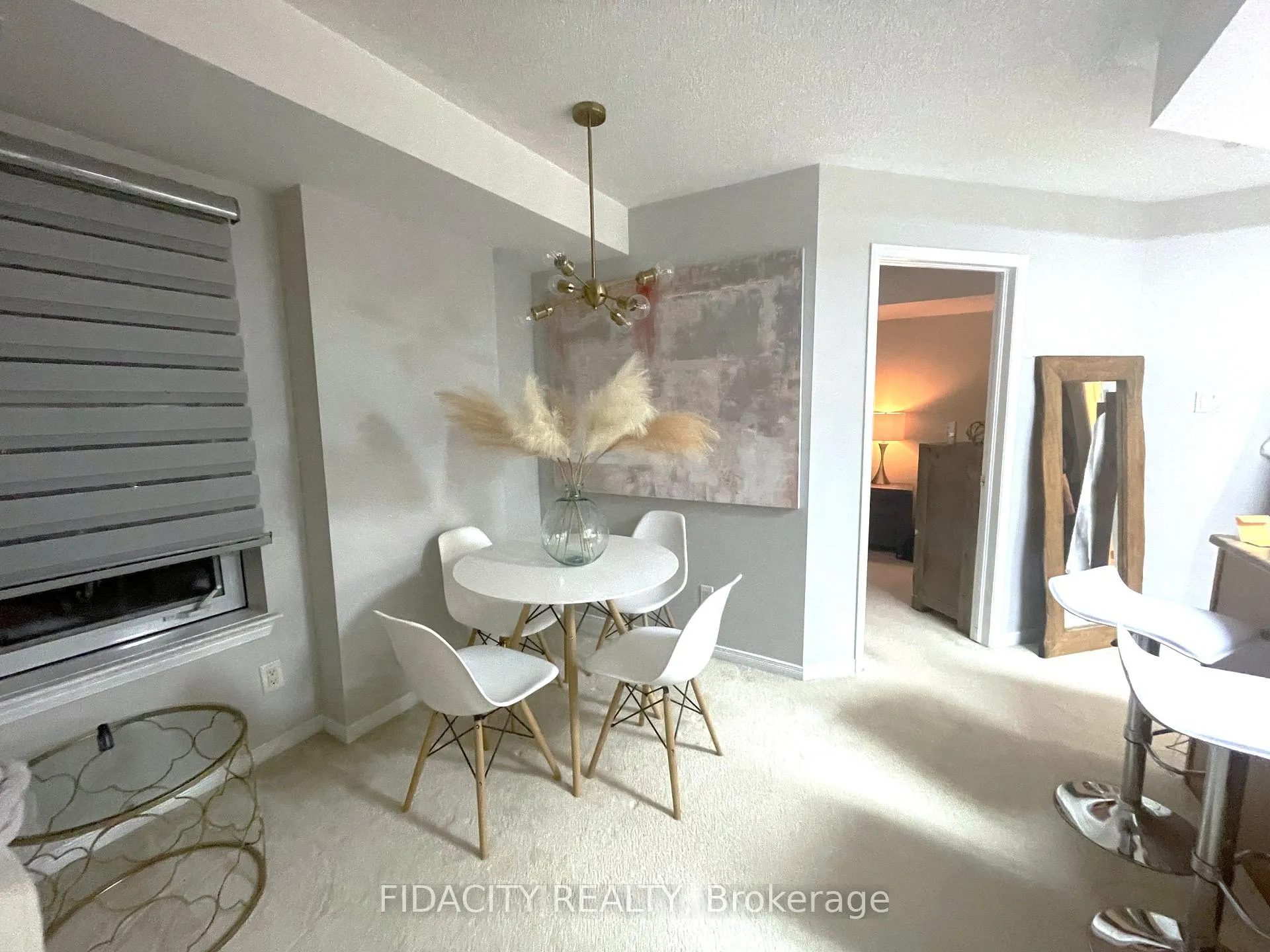 Photo 6 of Unit 5L, 310 Central Park Drive, Ottawa, Central Park — HOMEH