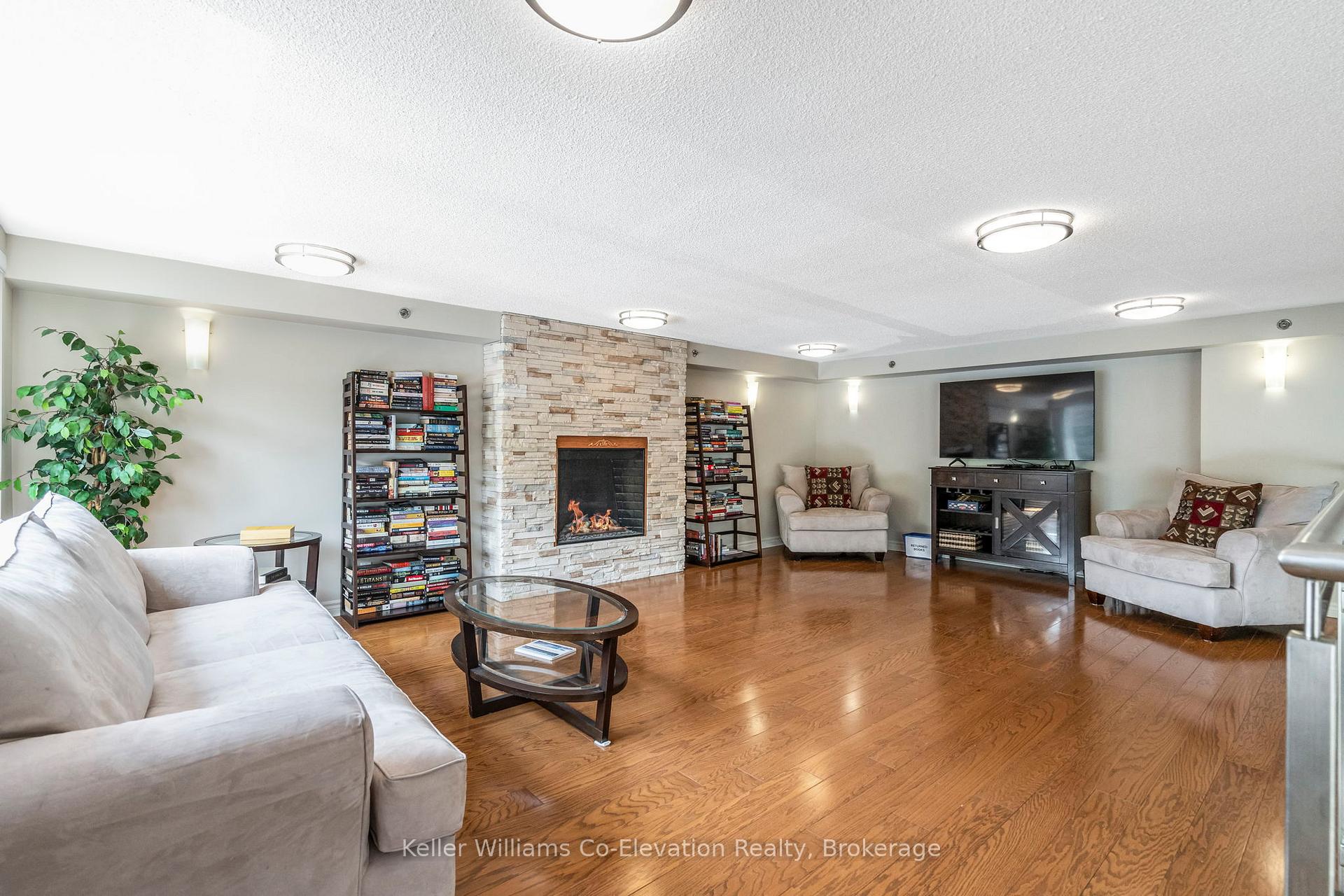 Photo 43 of Unit LPH01, 699 Aberdeen Boulevard, Midland — HOMEH