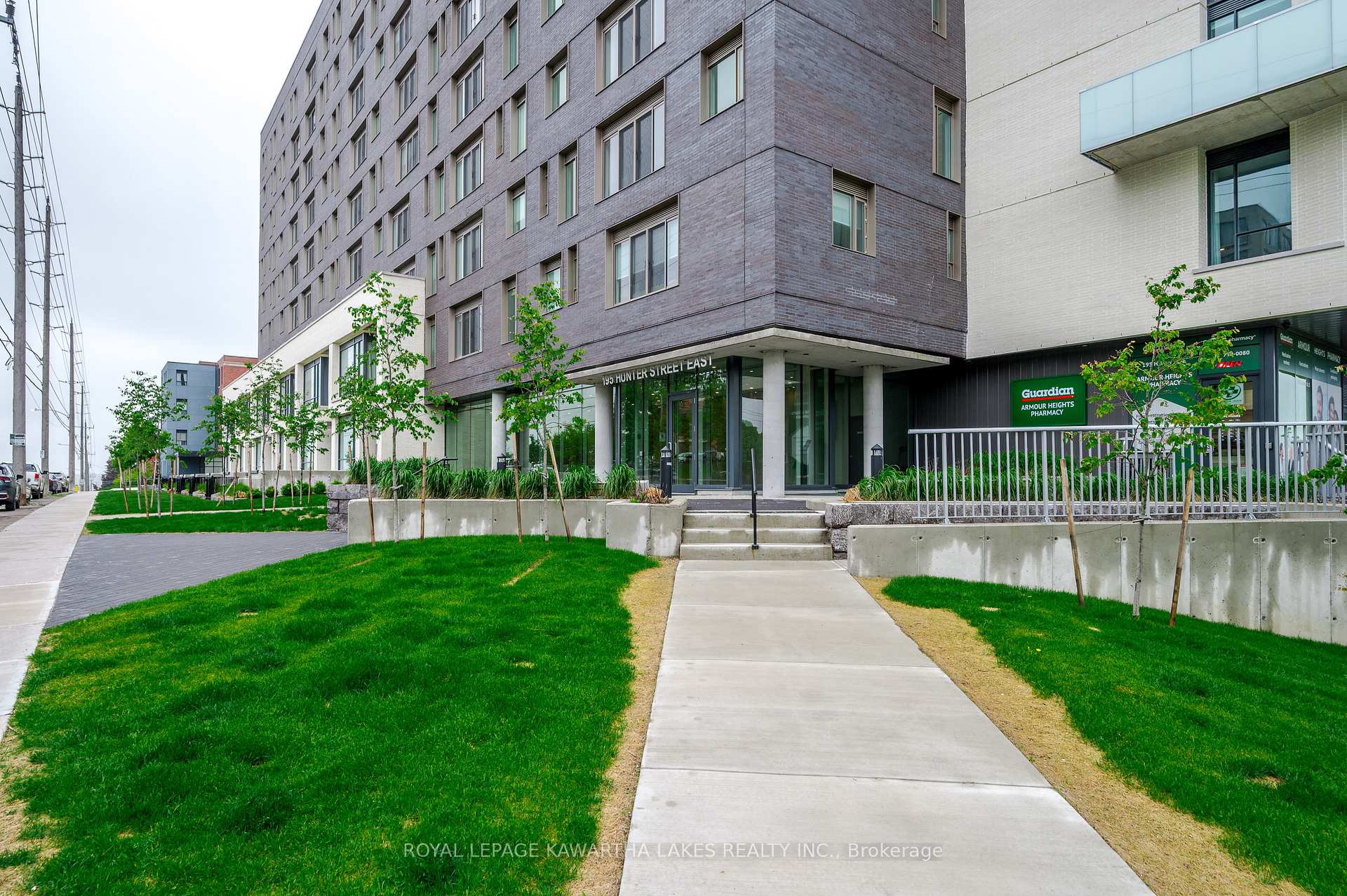 Front of Unit 404, 195 Hunter Street E