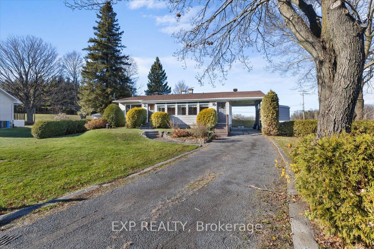Photo 3 of 5 Hillview Circle, Champlain, Vankleek Hill — HOMEH