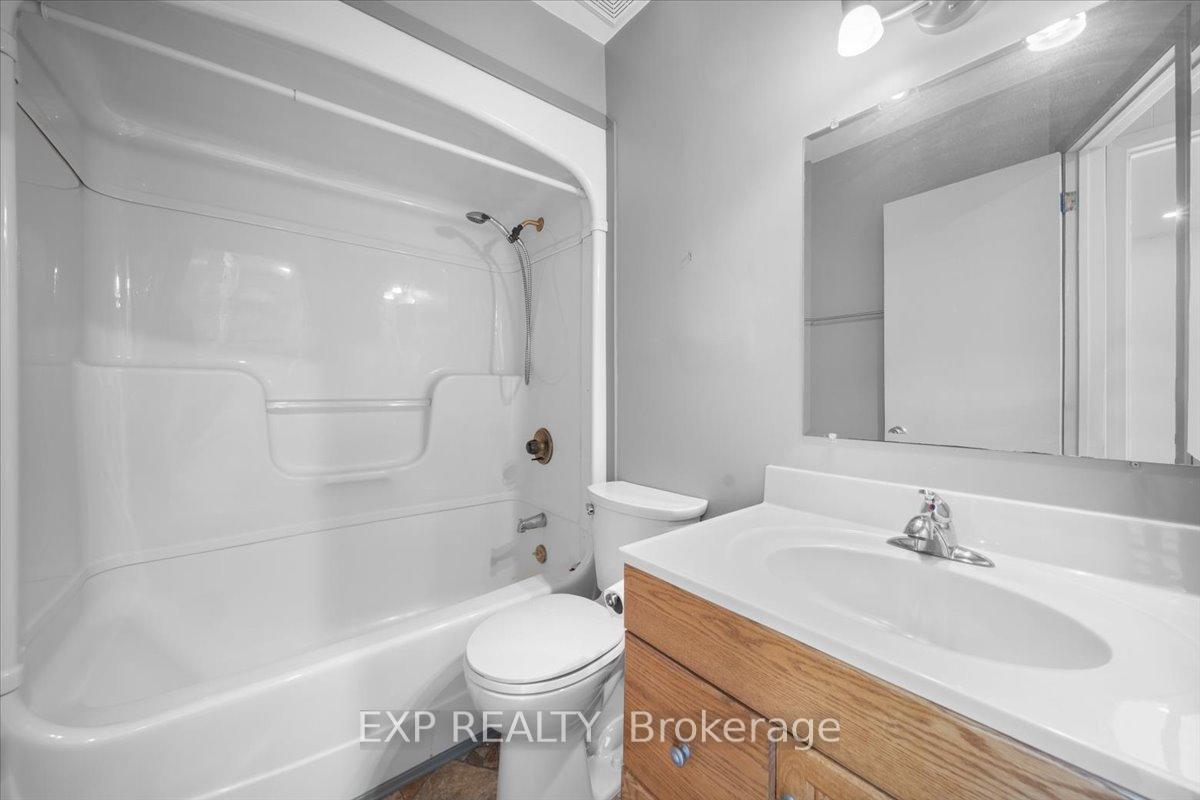 Photo 15 of 5 Hillview Circle, Champlain, Vankleek Hill — HOMEH