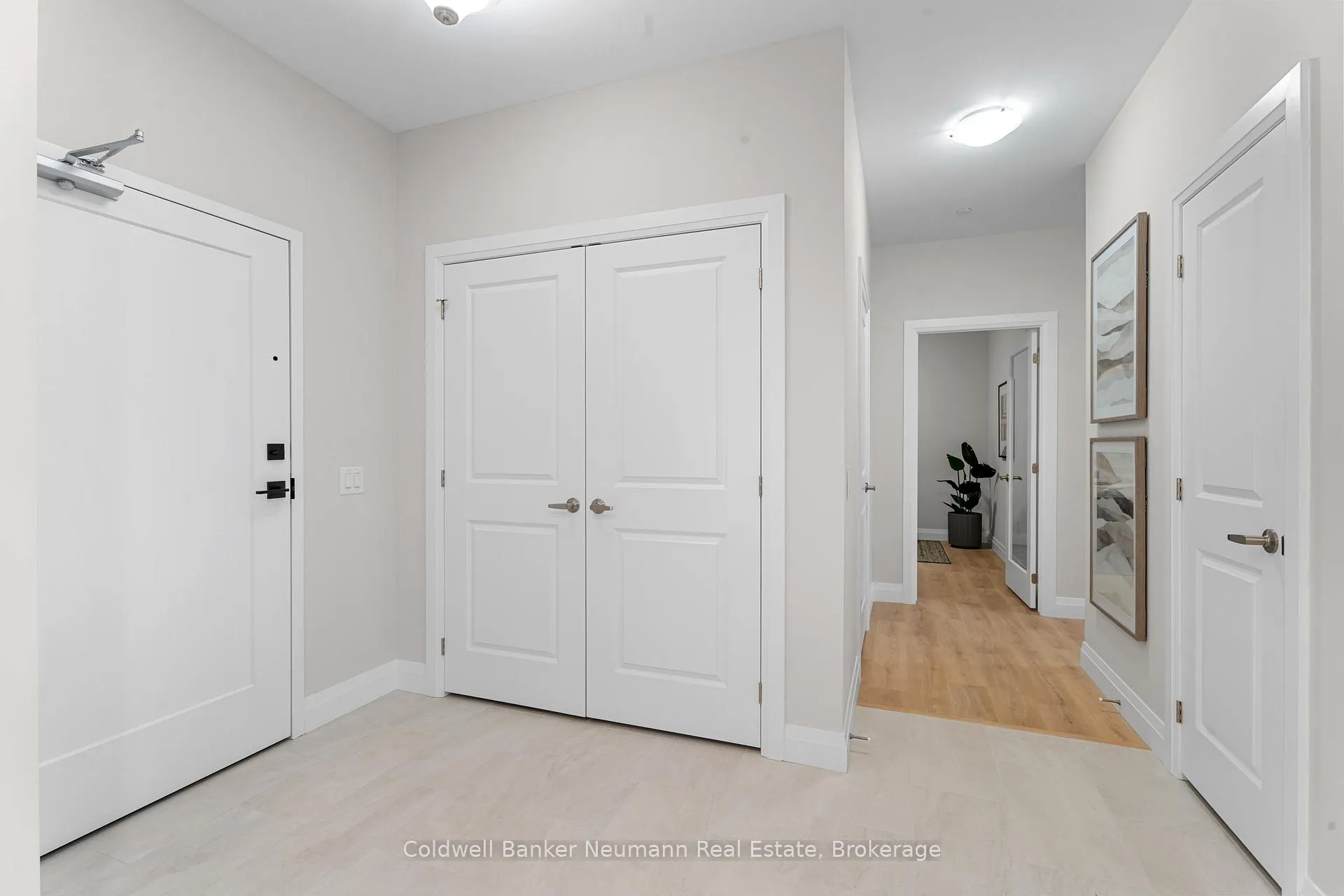 Photo 4 of Unit 211, 1882 Gordon Street, Guelph, Pineridge/Westminster Woods — HOMEH