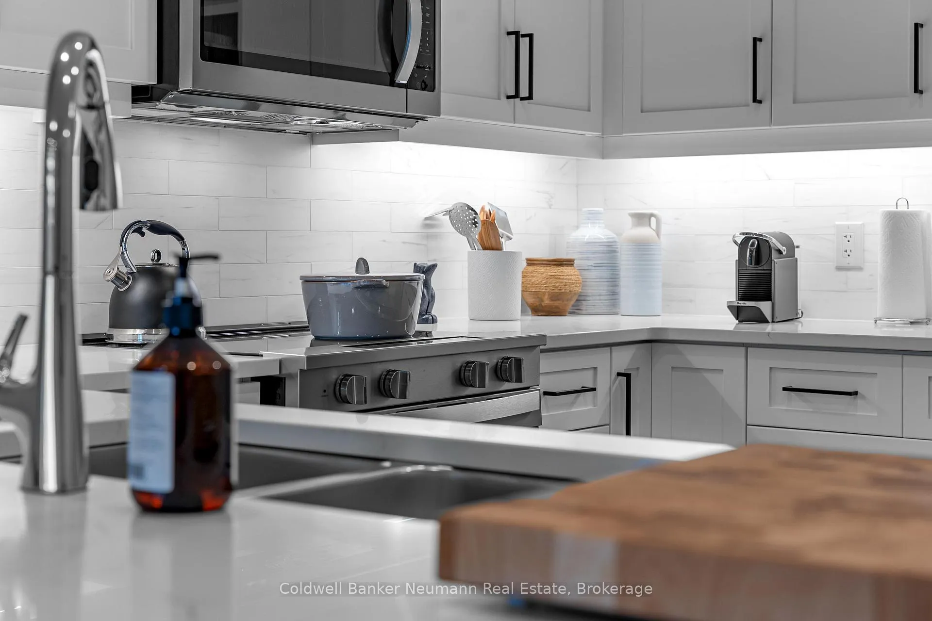 Photo 21 of Unit 211, 1882 Gordon Street, Guelph, Pineridge/Westminster Woods — HOMEH