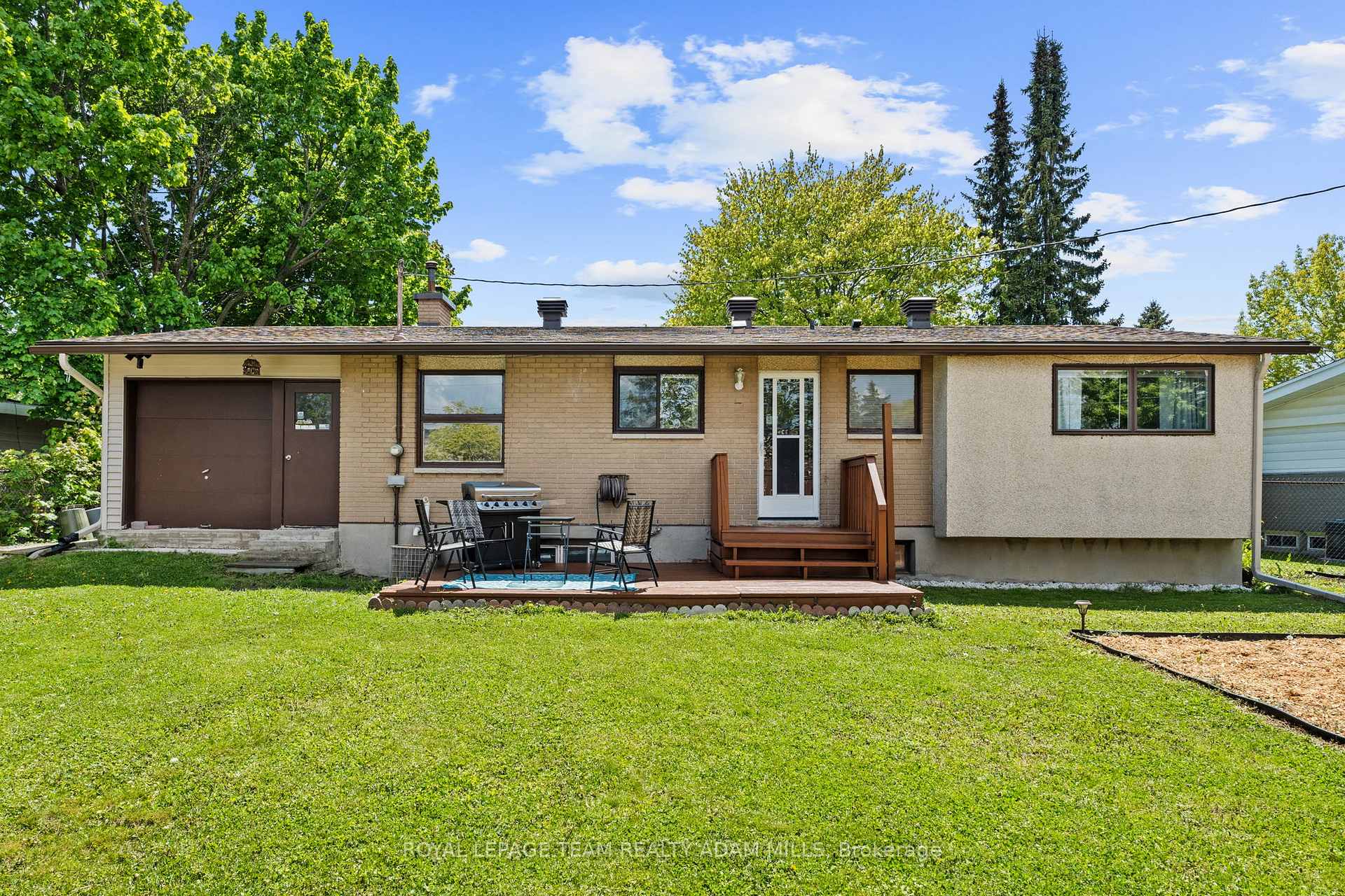 Photo 37 of 7 Elterwater Avenue, Ottawa, Crystal Beach — HOMEH