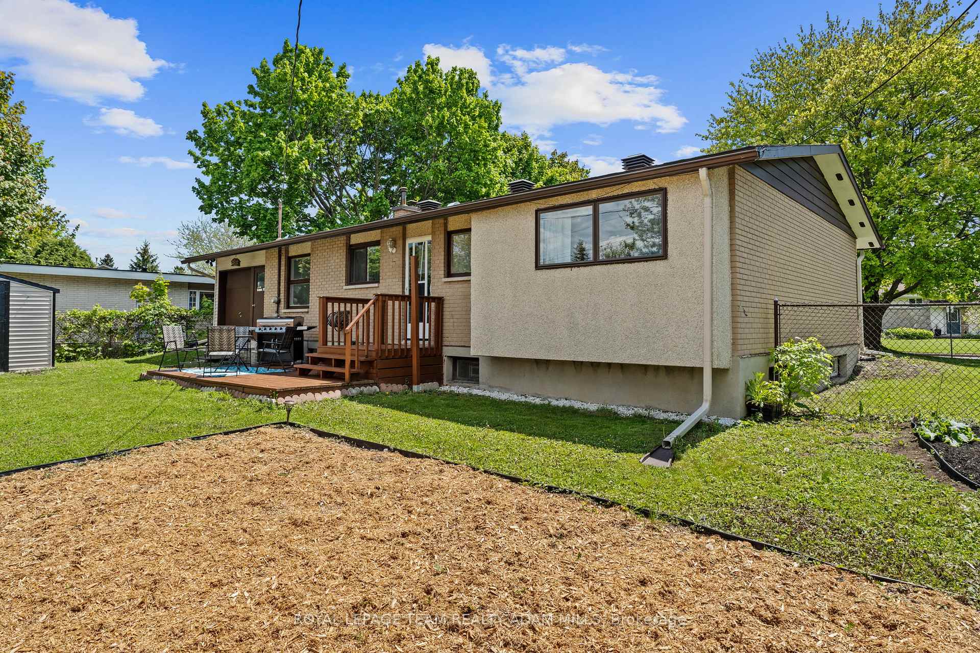 Photo 34 of 7 Elterwater Avenue, Ottawa, Crystal Beach — HOMEH
