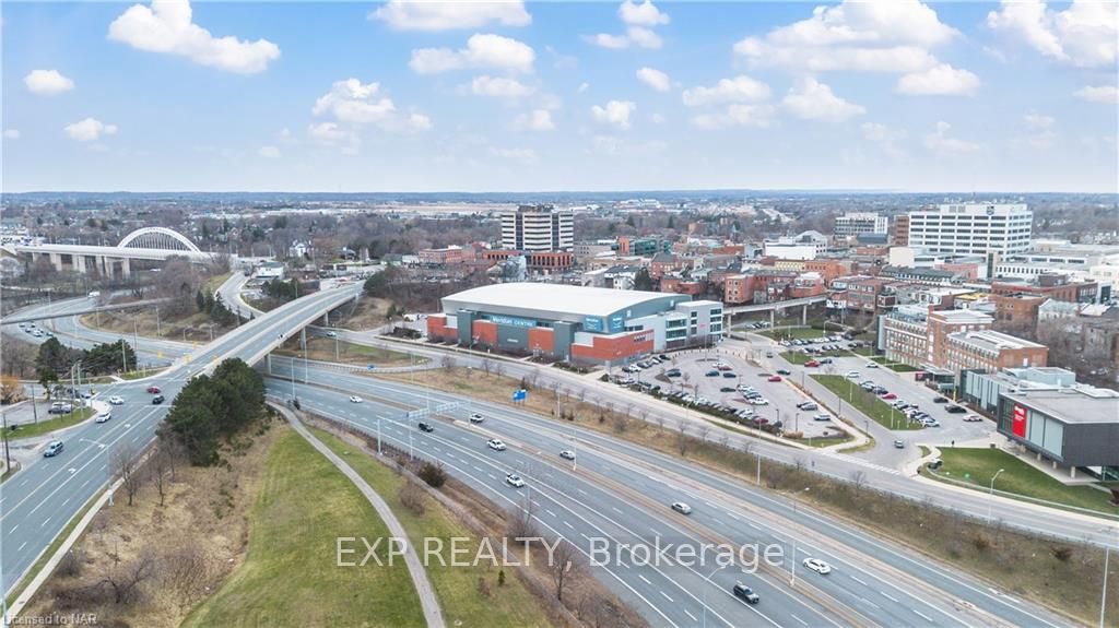Photo 35 of Unit 305, 7 Gale Crescent, St. Catharines, E. Chester — HOMEH