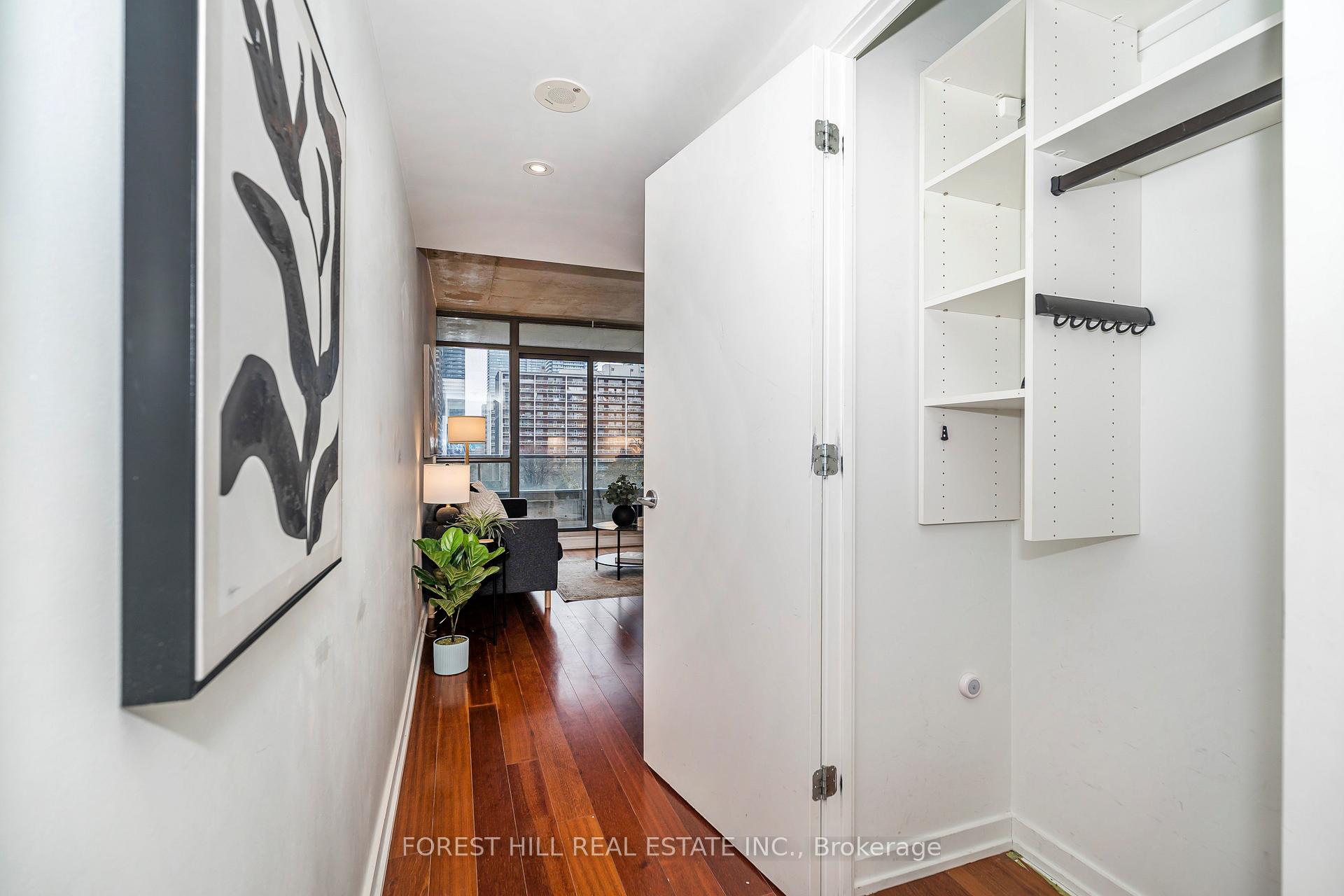 Photo 9 of Unit 605, 281 Mutual Street, Toronto, Church-Yonge Corridor — HOMEH