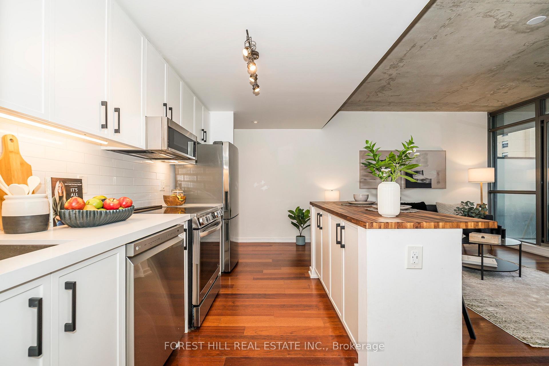 Photo 21 of Unit 605, 281 Mutual Street, Toronto, Church-Yonge Corridor — HOMEH