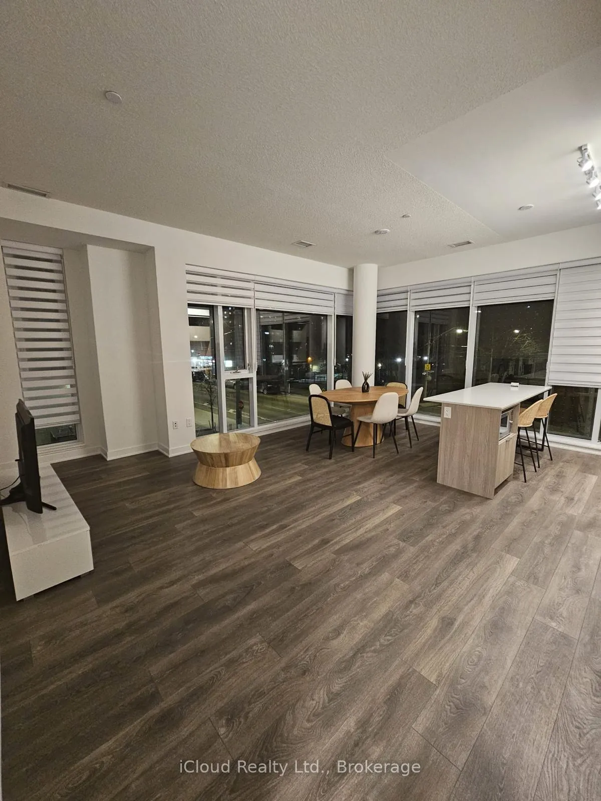 Photo 11 of Unit 203, 130 River Street, Toronto, Regent Park — HOMEH