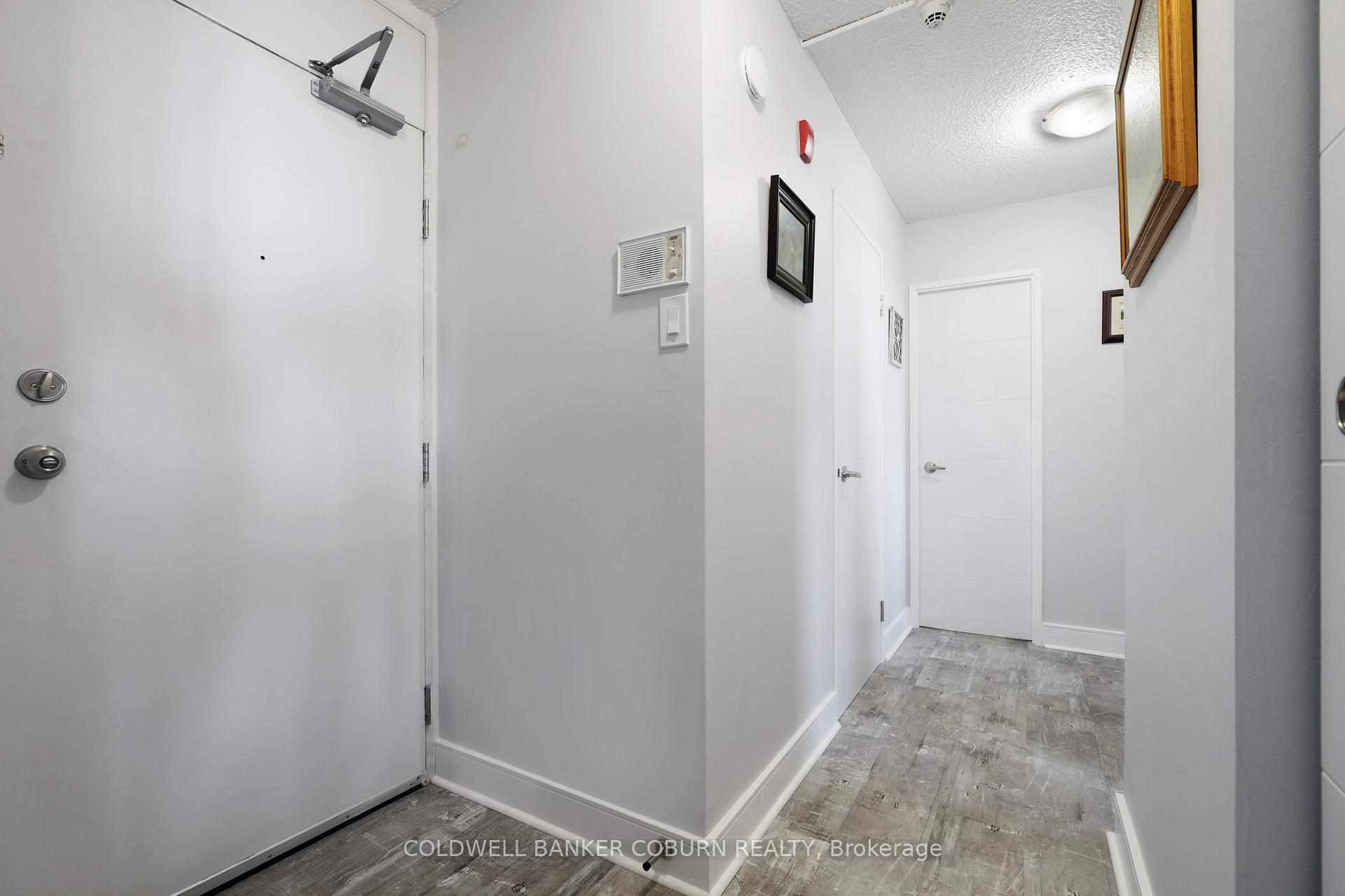 Photo 3 of Unit 614, 2020 Jasmine Crescent, Ottawa, Beacon Hill South — HOMEH
