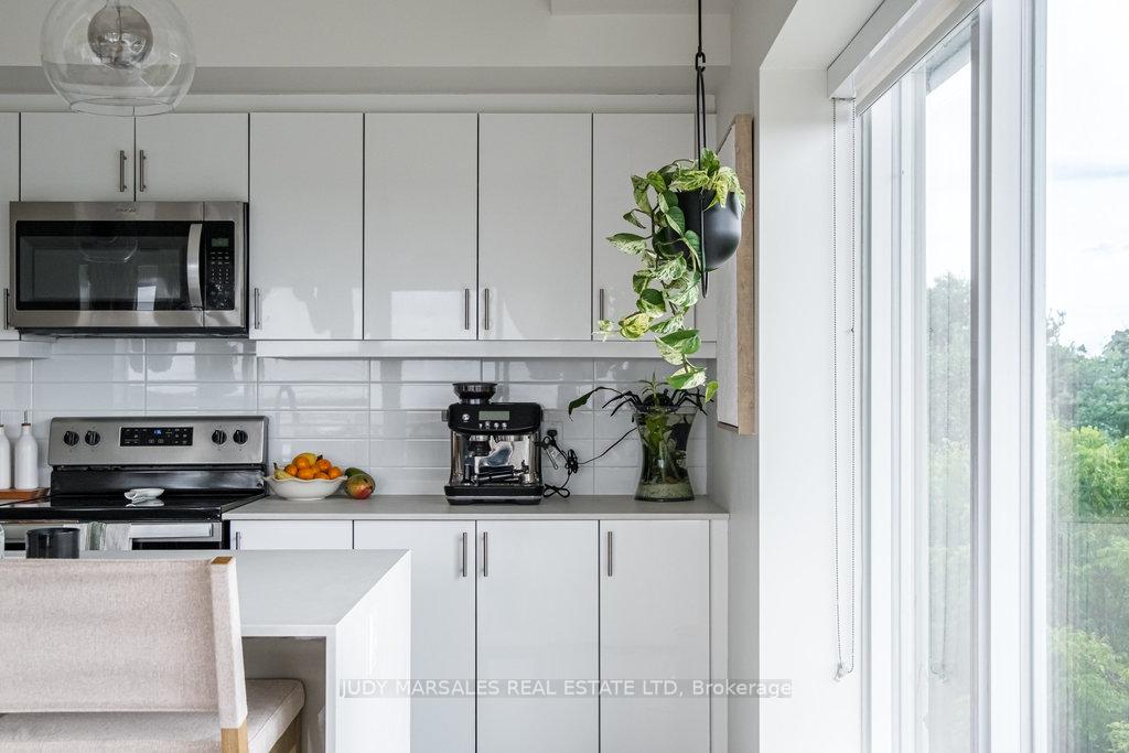 Photo 29 of Unit 510, 16 Markle Crescent, Hamilton, Ancaster — HOMEH