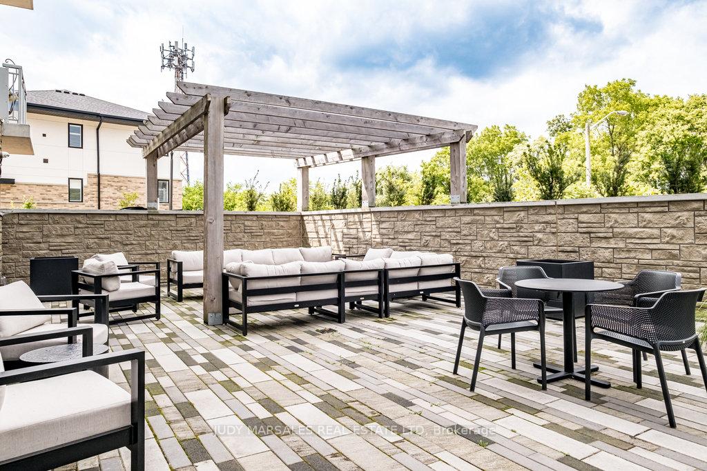 Photo 36 of Unit 510, 16 Markle Crescent, Hamilton, Ancaster — HOMEH