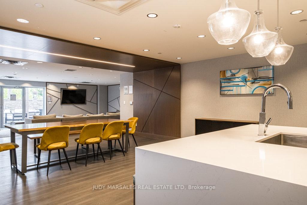 Photo 41 of Unit 510, 16 Markle Crescent, Hamilton, Ancaster — HOMEH