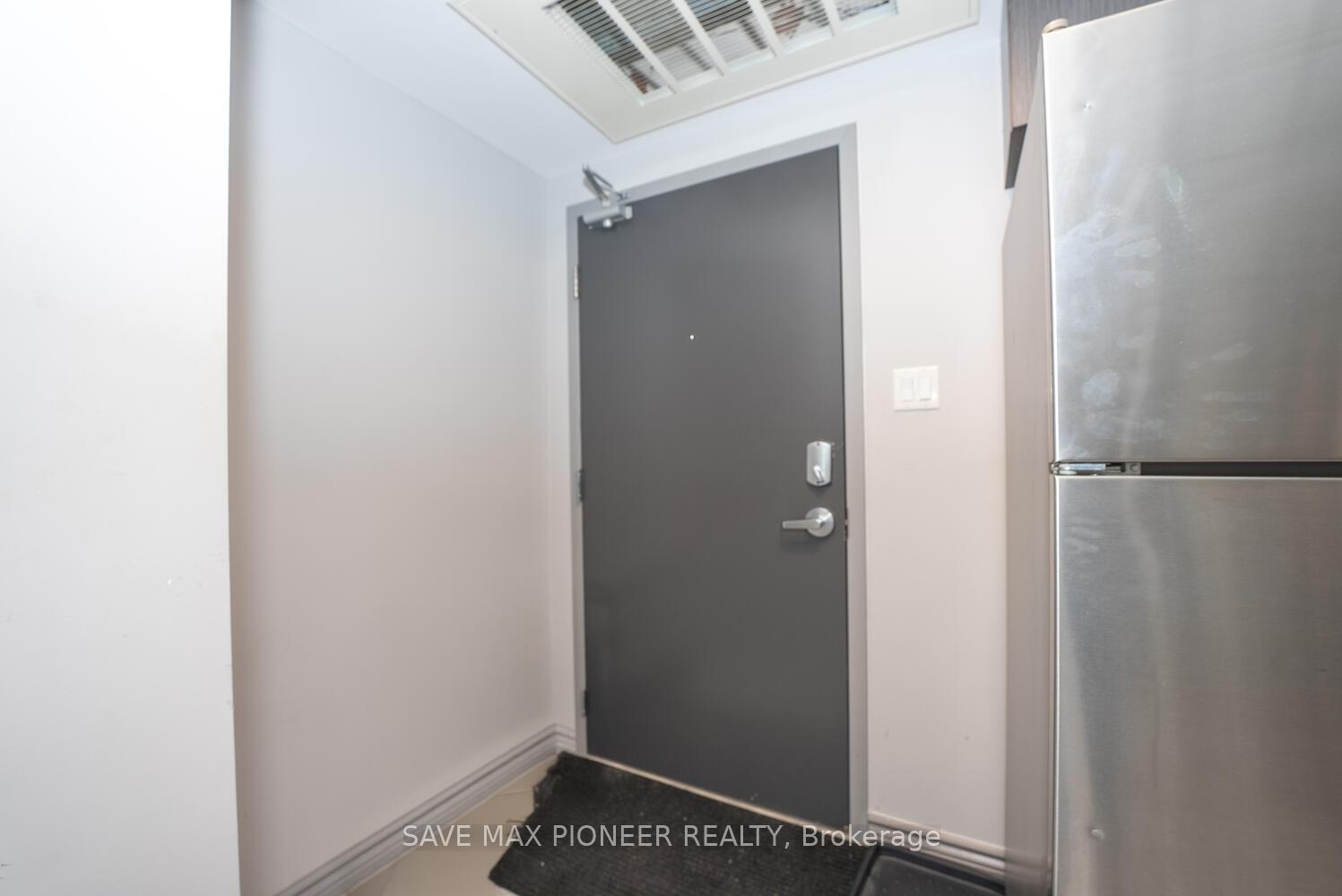 Photo 8 of Unit G215, 275 Larch Street, Waterloo, Lakeshore Village — HOMEH