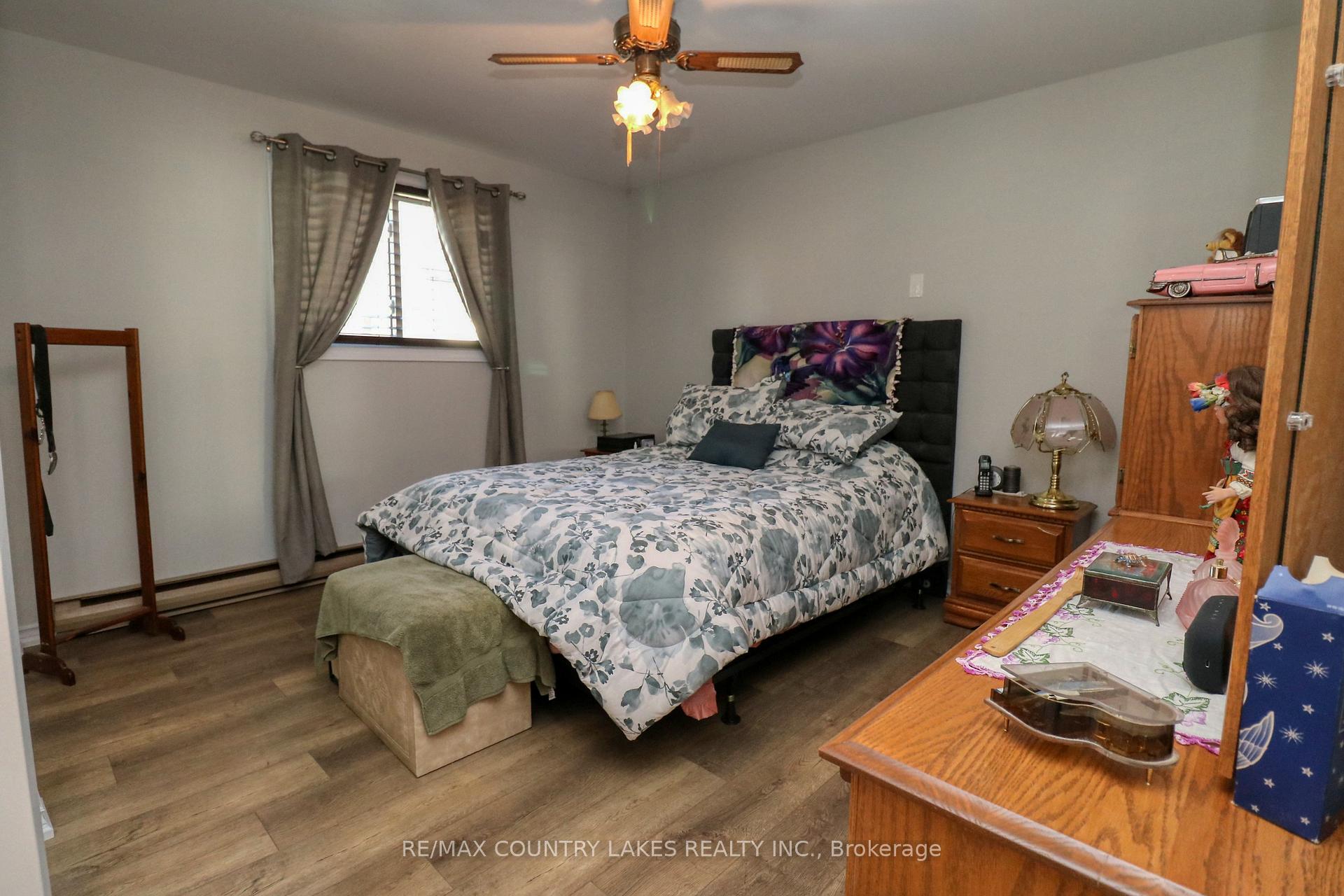 Photo 9 of 122 Victoria Avenue, Brock, Beaverton — HOMEH