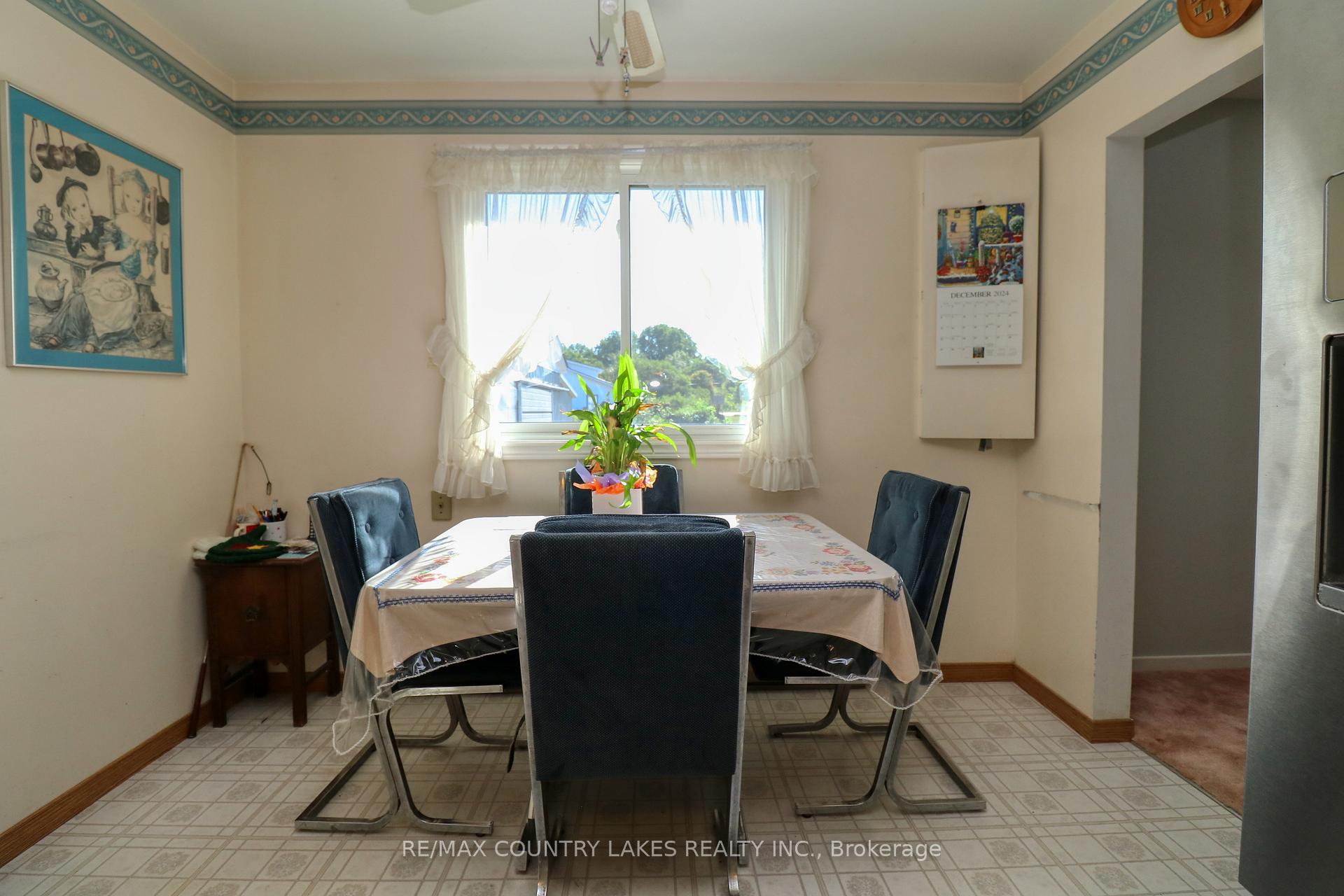 Photo 7 of 122 Victoria Avenue, Brock, Beaverton — HOMEH
