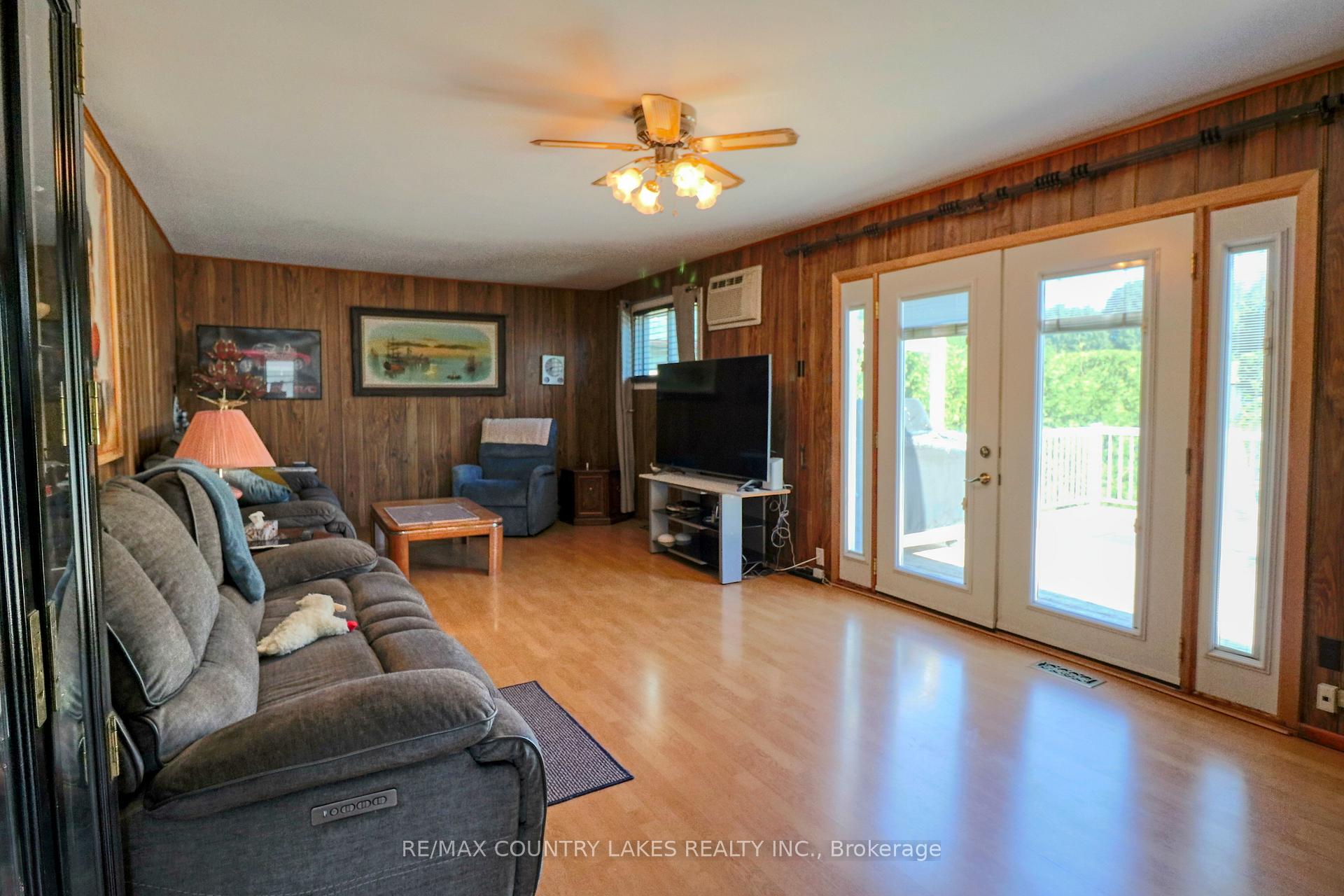 Photo 10 of 122 Victoria Avenue, Brock, Beaverton — HOMEH