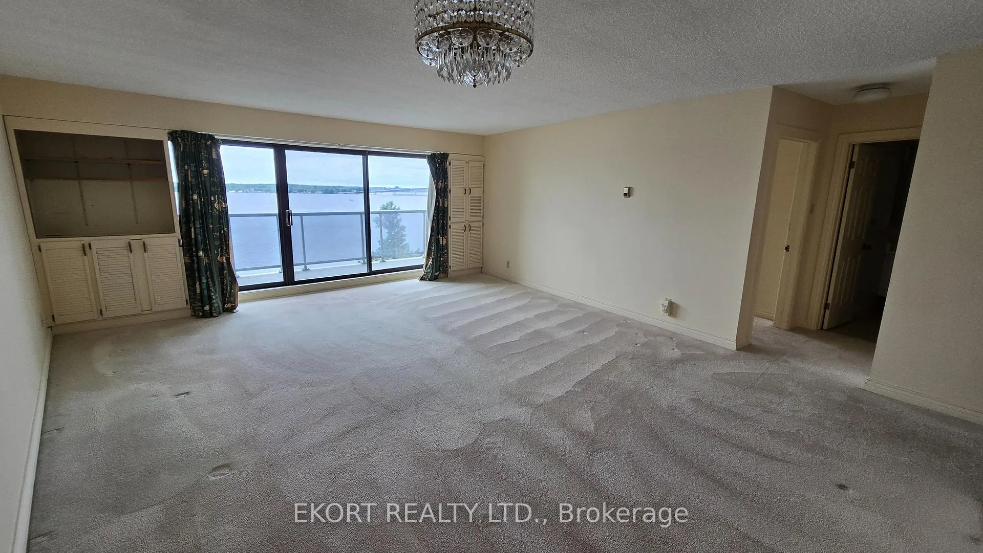 Photo 12 of Unit 604, 2 South Front Street, Belleville, Belleville Ward — HOMEH