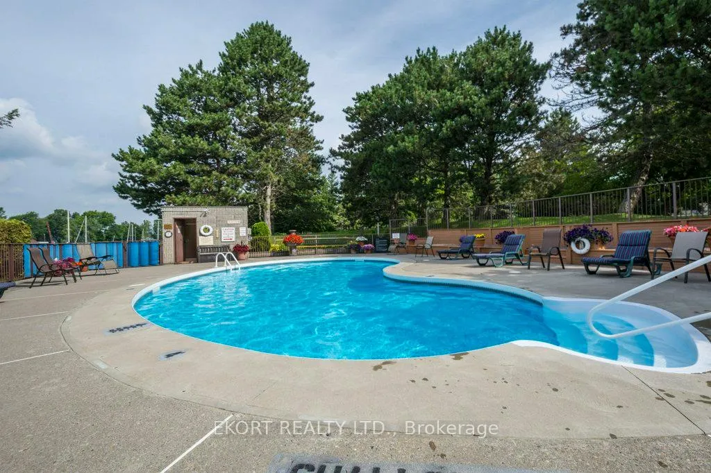 Photo 26 of Unit 604, 2 South Front Street, Belleville, Belleville Ward — HOMEH