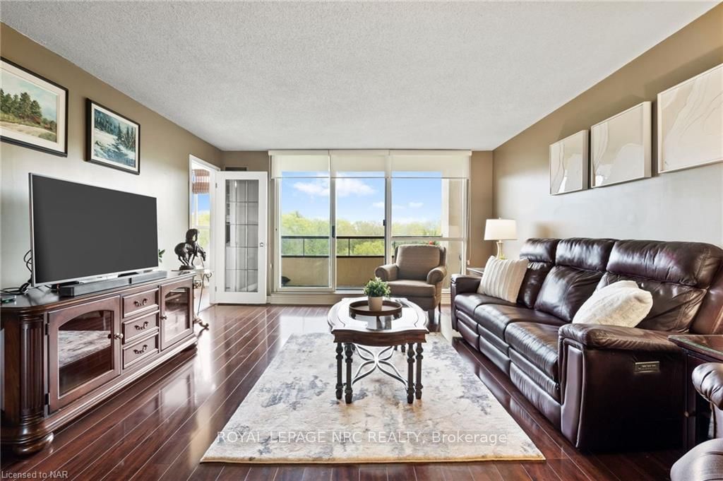 Photo 7 of Unit 506, 3 Towering Heights Boulevard, St. Catharines, Glendale/Glenridge — HOMEH