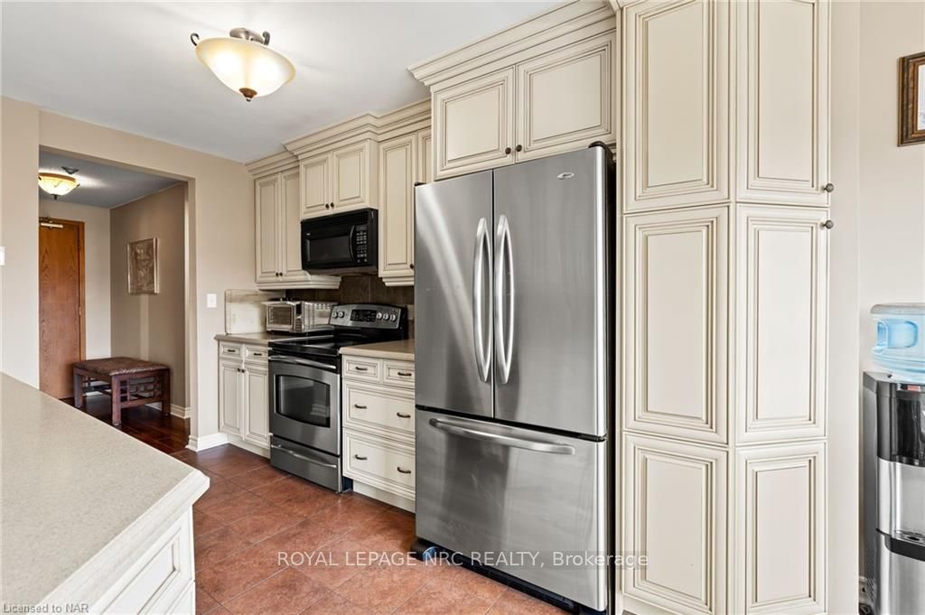 Photo 14 of Unit 506, 3 Towering Heights Boulevard, St. Catharines, Glendale/Glenridge — HOMEH