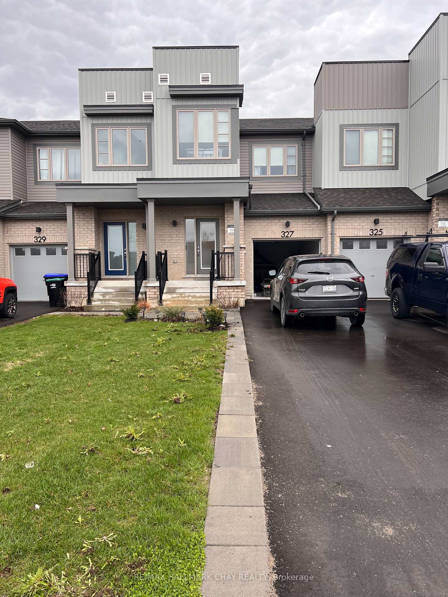 Photo 1 of 327 Atkinson Street, Clearview, Stayner — HOMEH