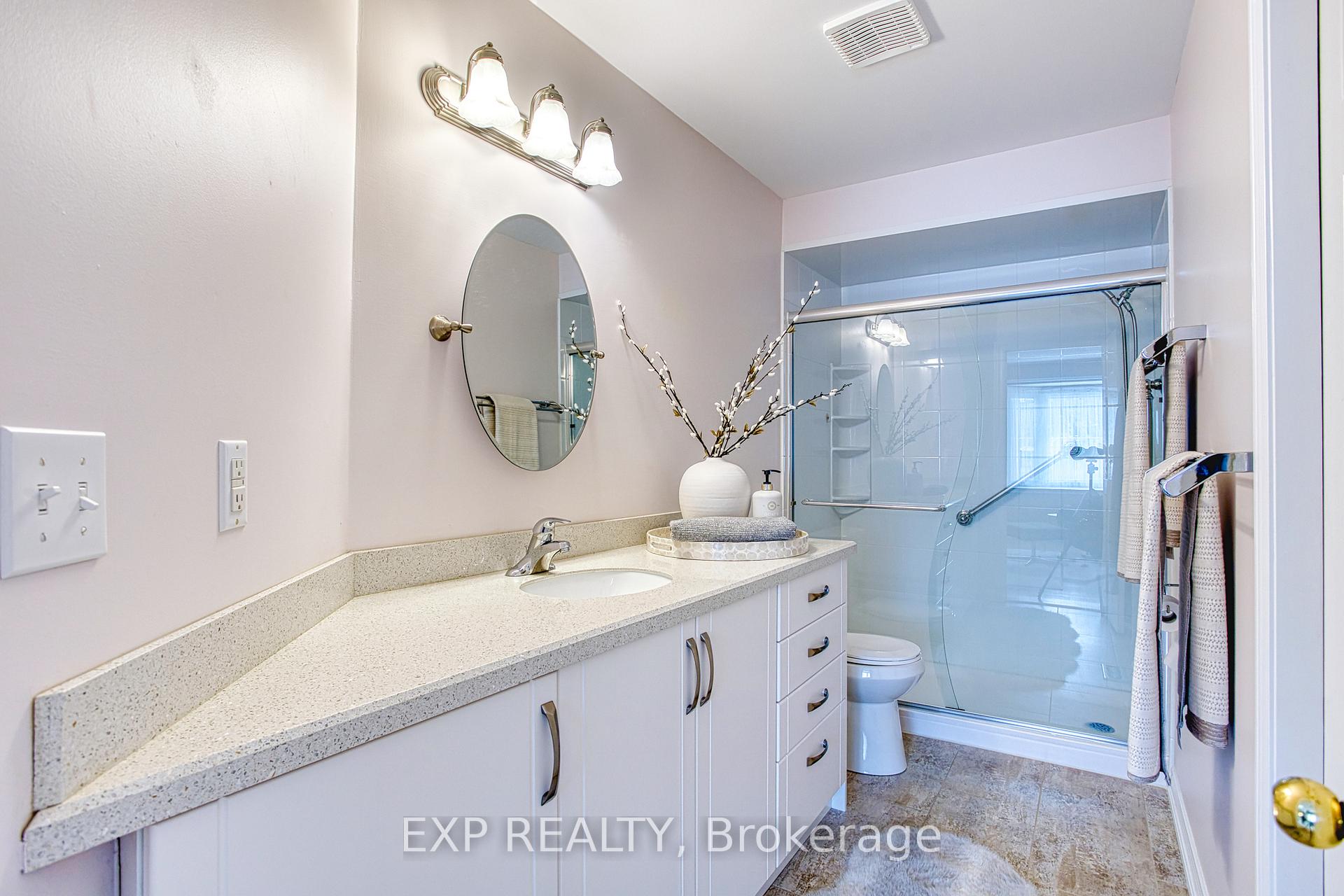 Photo 8 of Unit 2, 165 Main Street E, Grimsby, Grimsby East — HOMEH