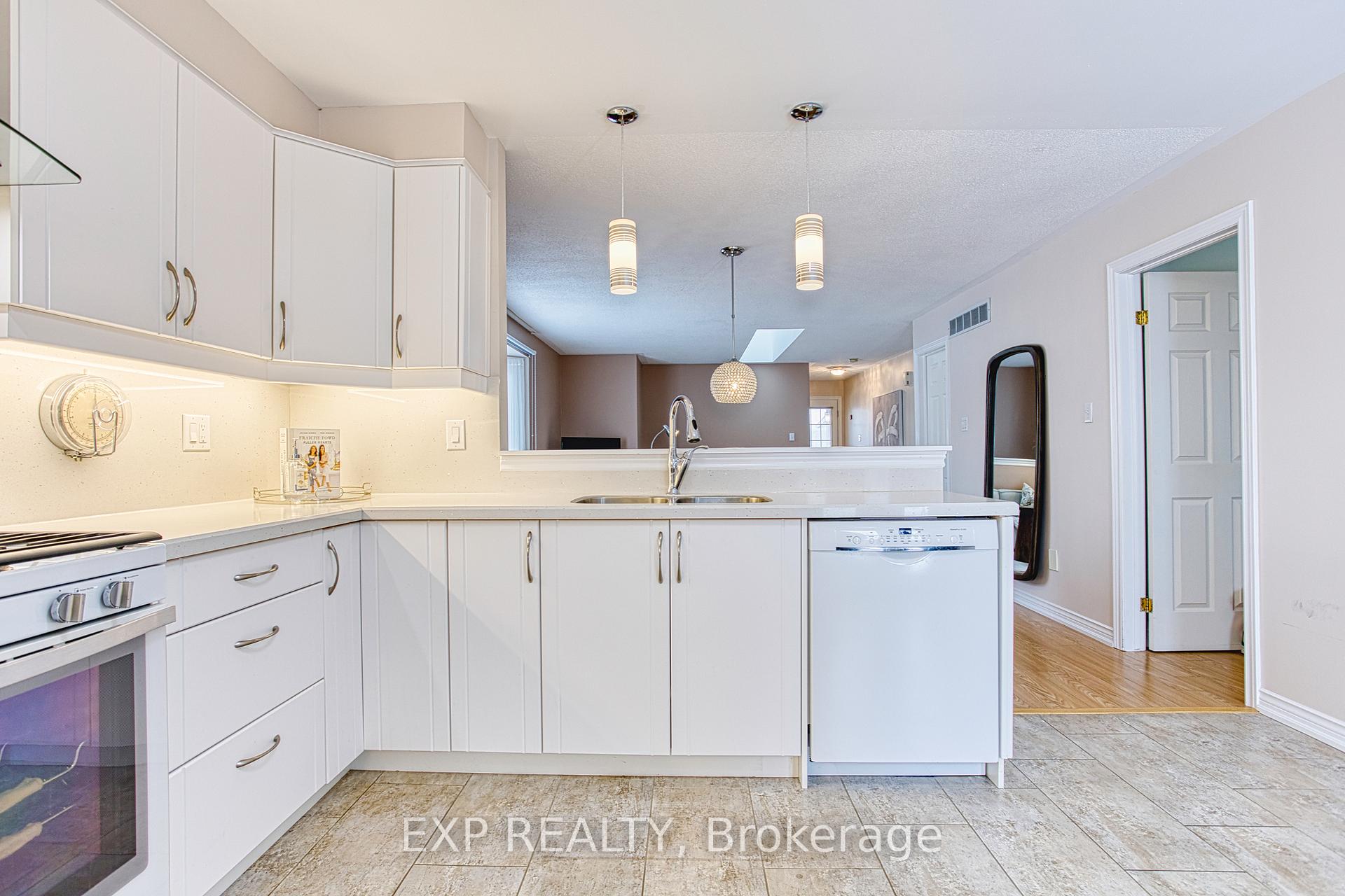 Photo 15 of Unit 2, 165 Main Street E, Grimsby, Grimsby East — HOMEH