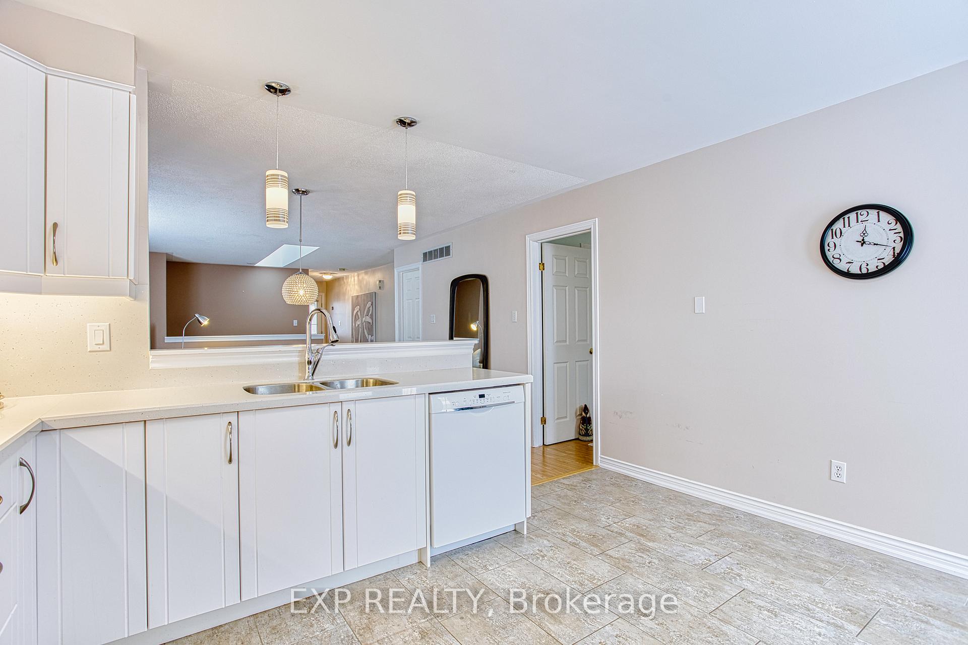 Photo 16 of Unit 2, 165 Main Street E, Grimsby, Grimsby East — HOMEH